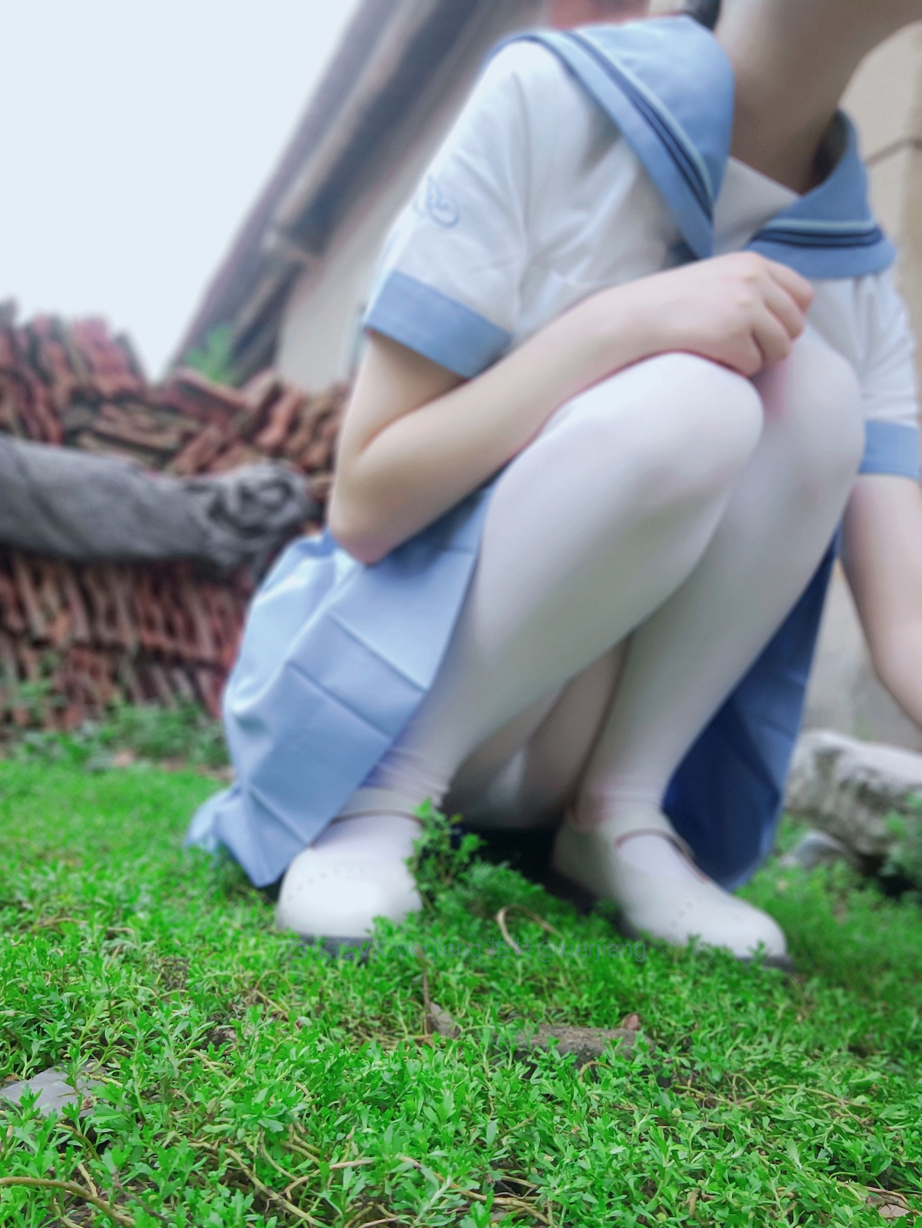 微博萌妹子西尔酱 – 青草水手服 [74P]