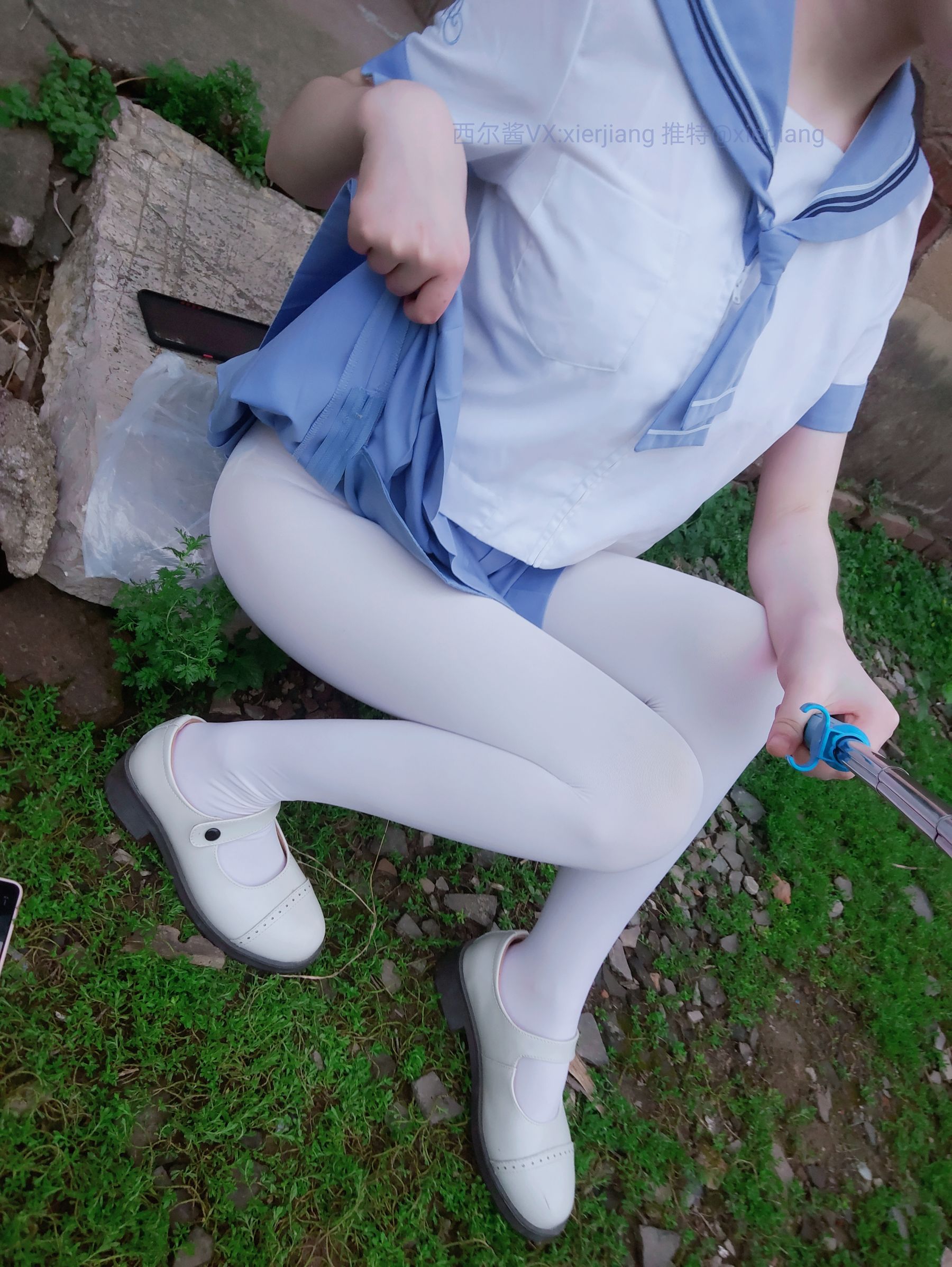 微博萌妹子西尔酱 – 青草水手服 [74P]