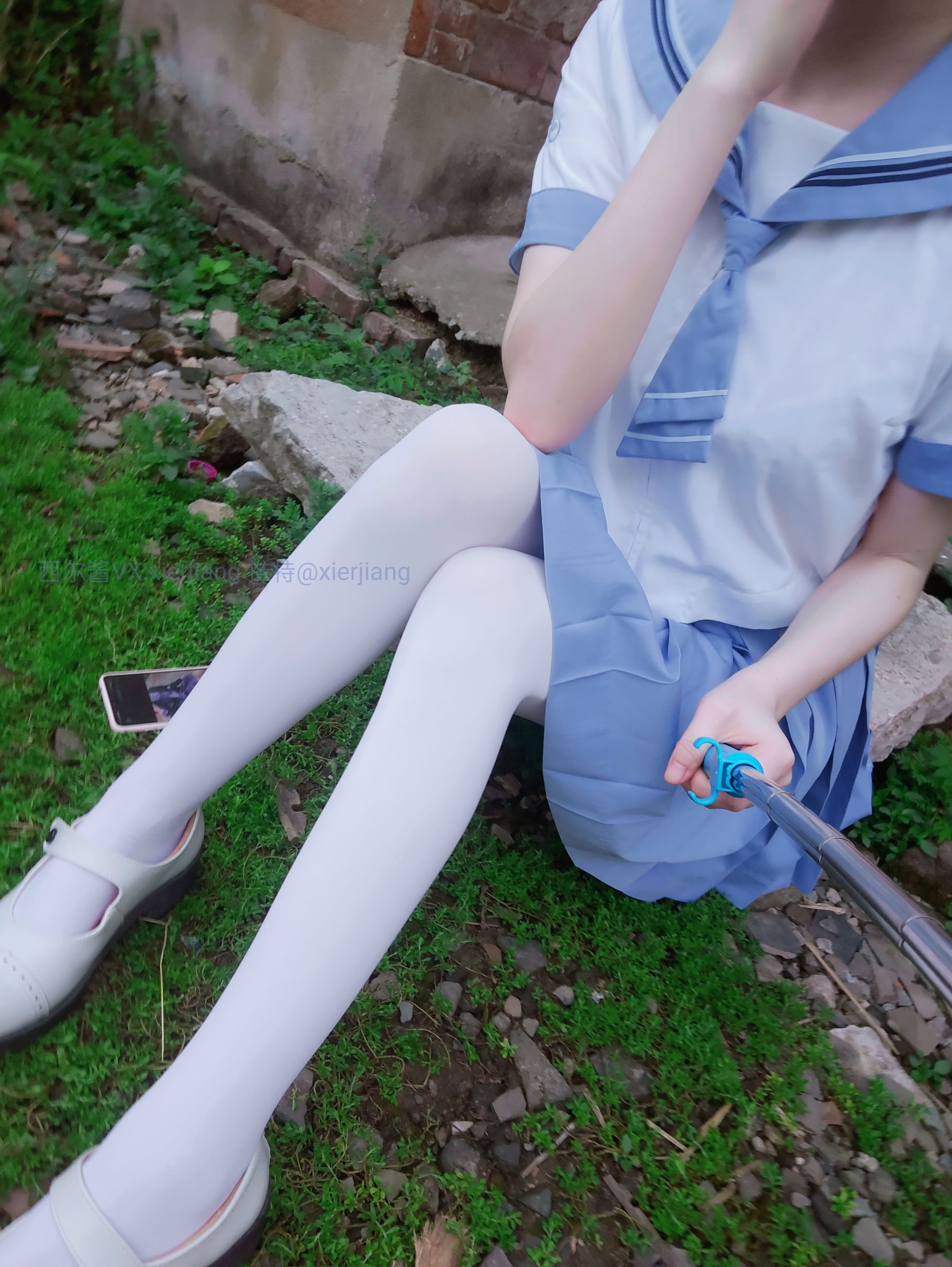 微博萌妹子西尔酱 – 青草水手服 [74P]