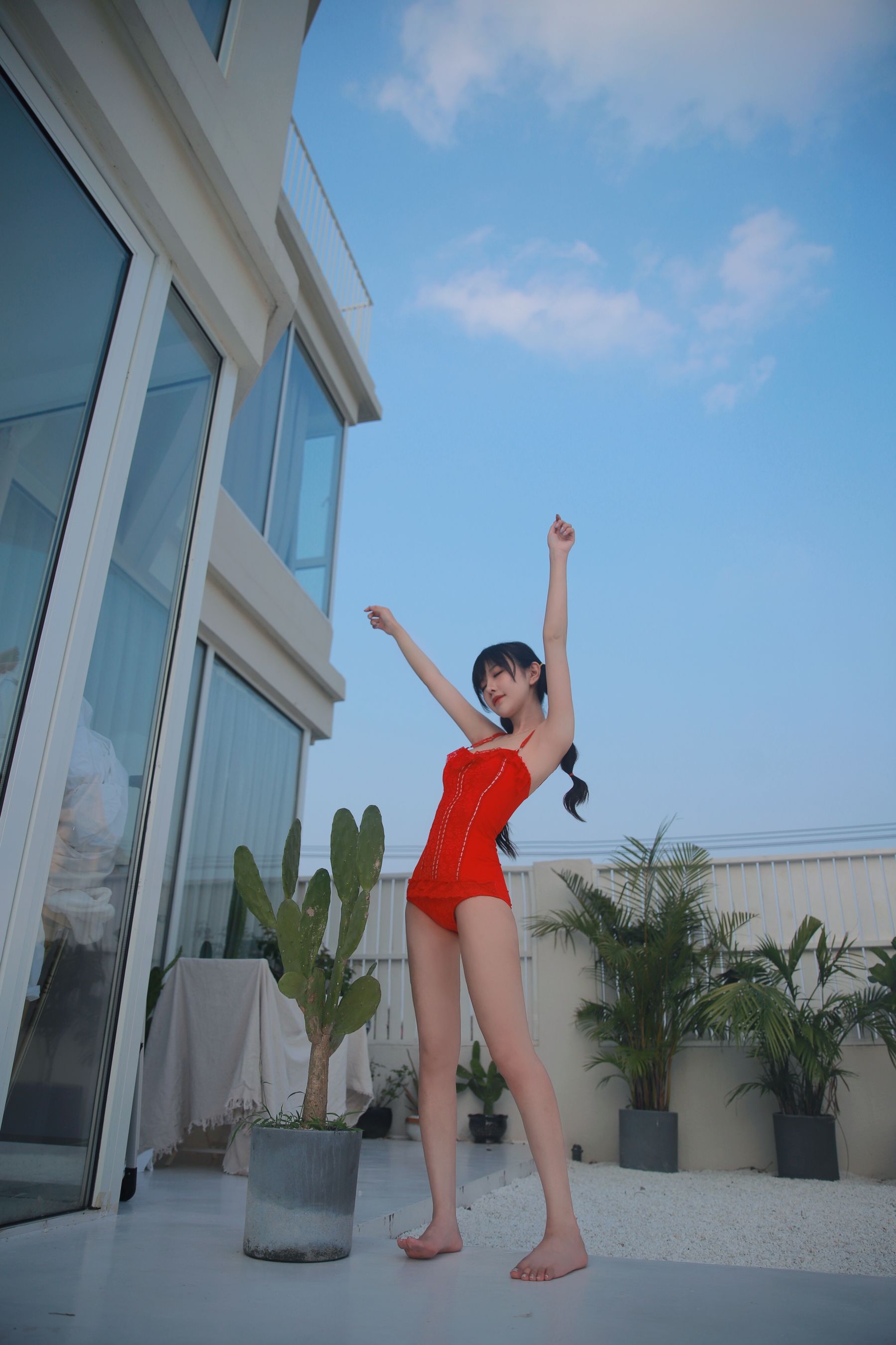 Shika小鹿鹿 – 泳装 [63P]