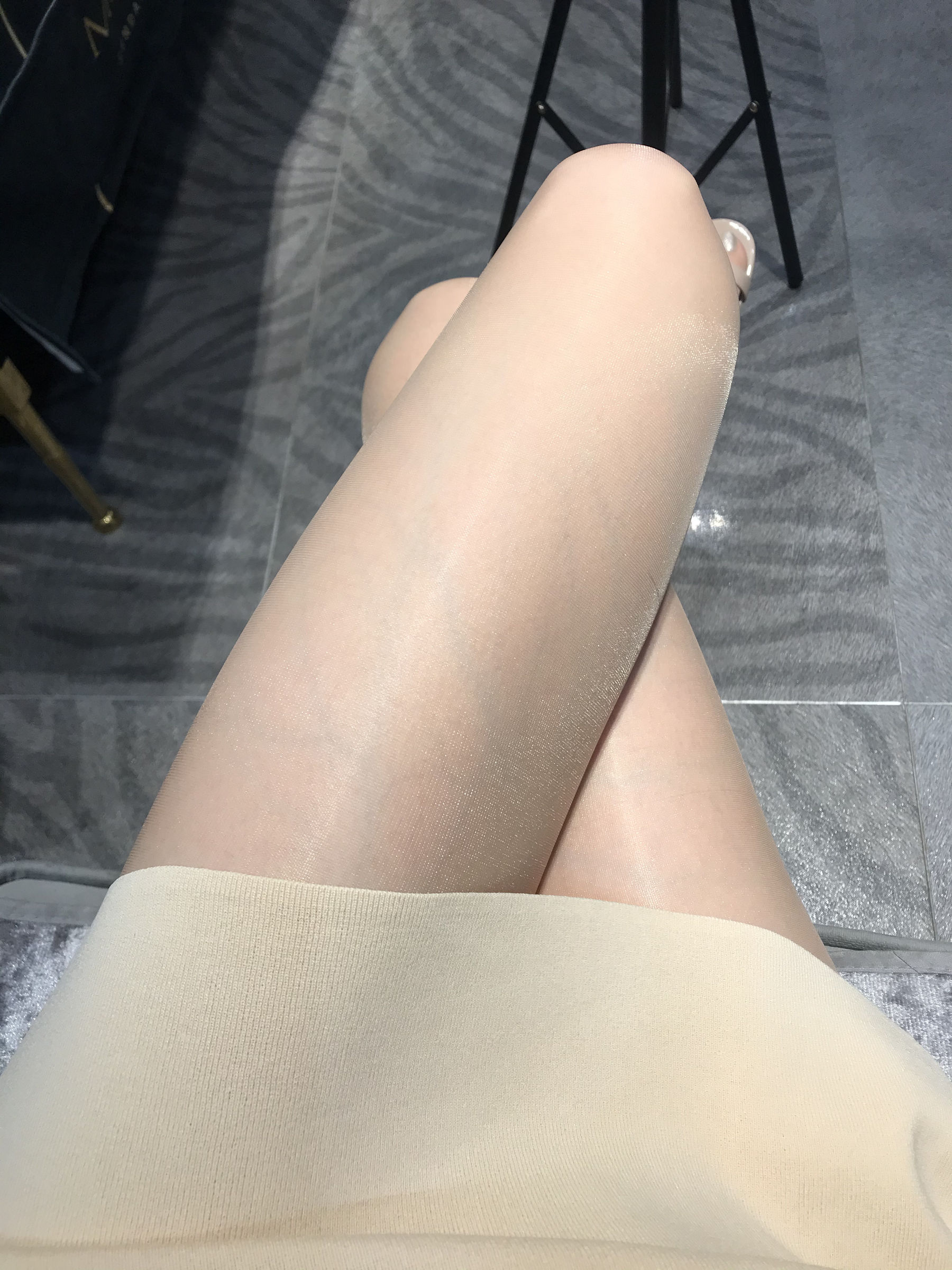 丝足博主麋鹿_Monroe 2020.07.08 好腿 [19P]