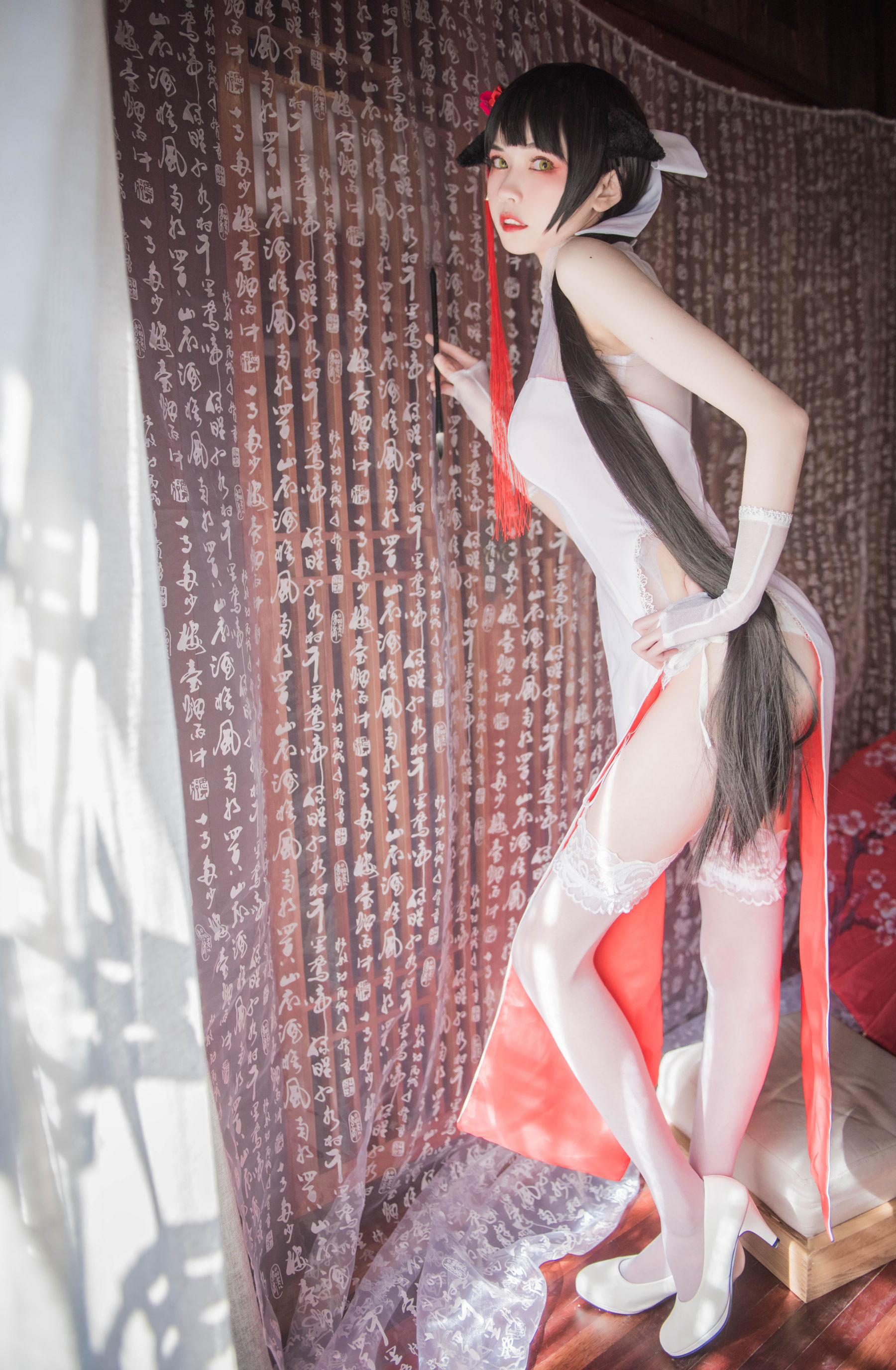 [萝莉COS] 小妖精你的负卿 – 高雄旗袍 [18P]