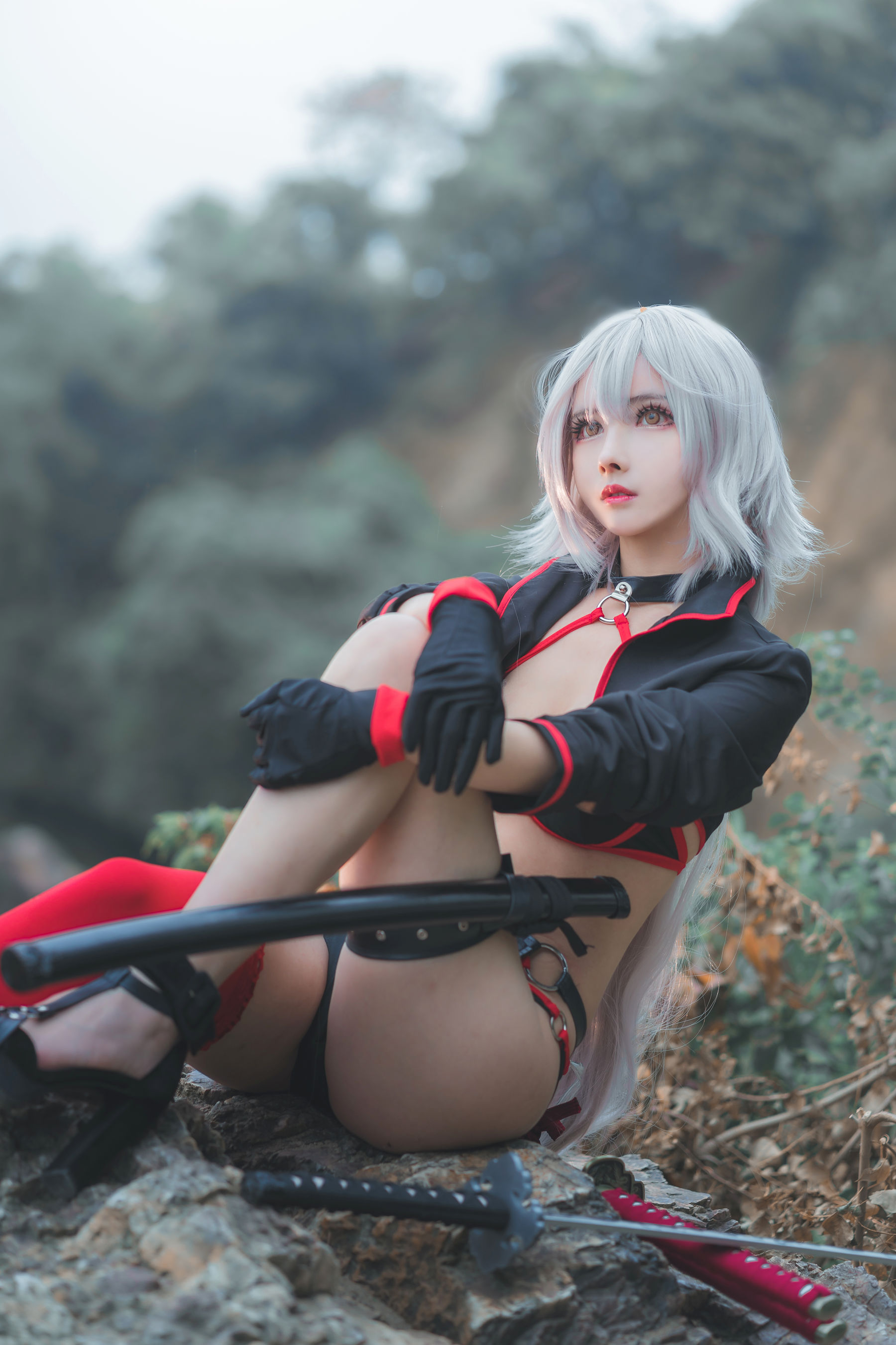 COS福利rioko凉凉子 泳装黑贞 [8P]