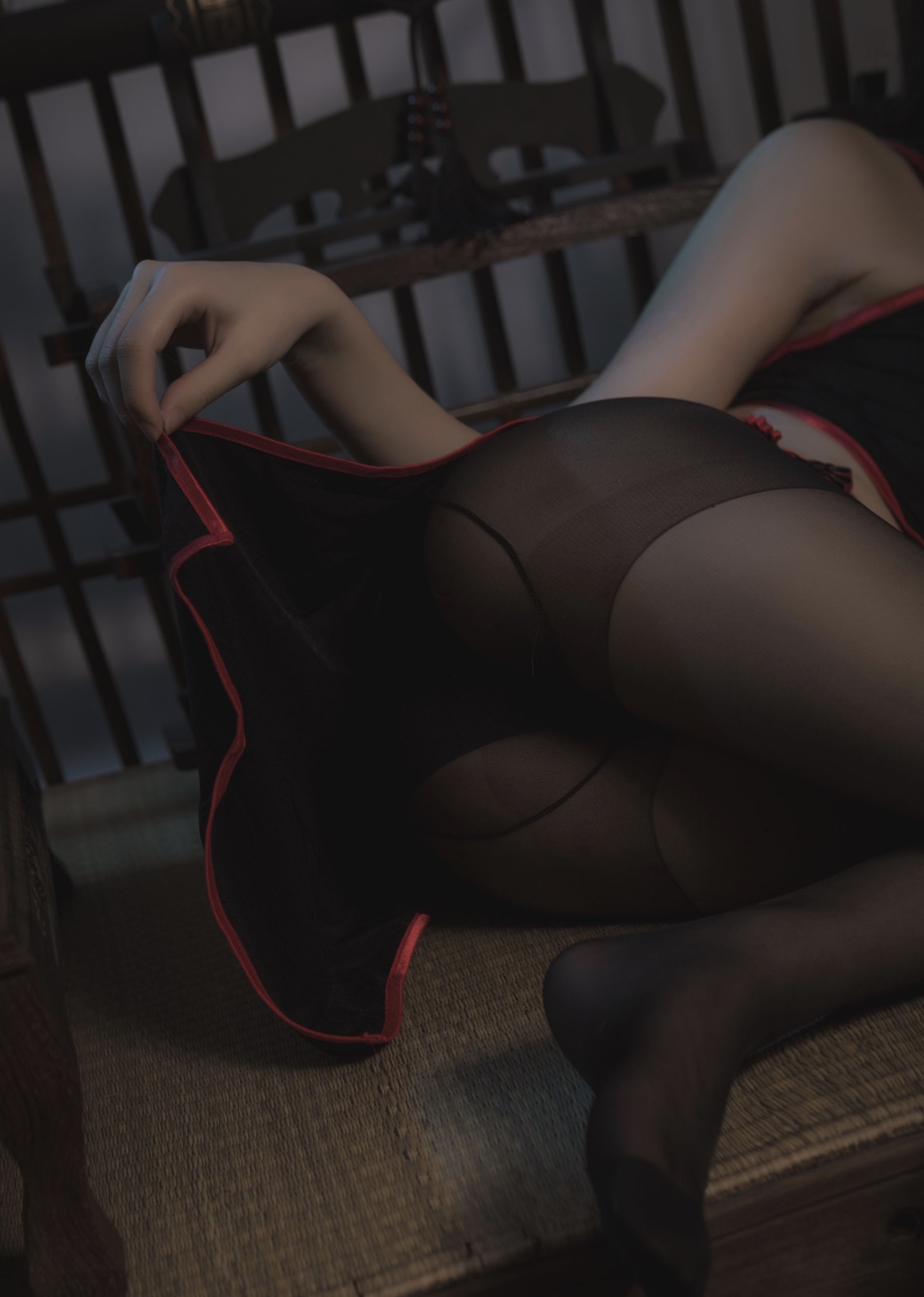 动漫博主南桃Momoko 黑旗袍 [25P]