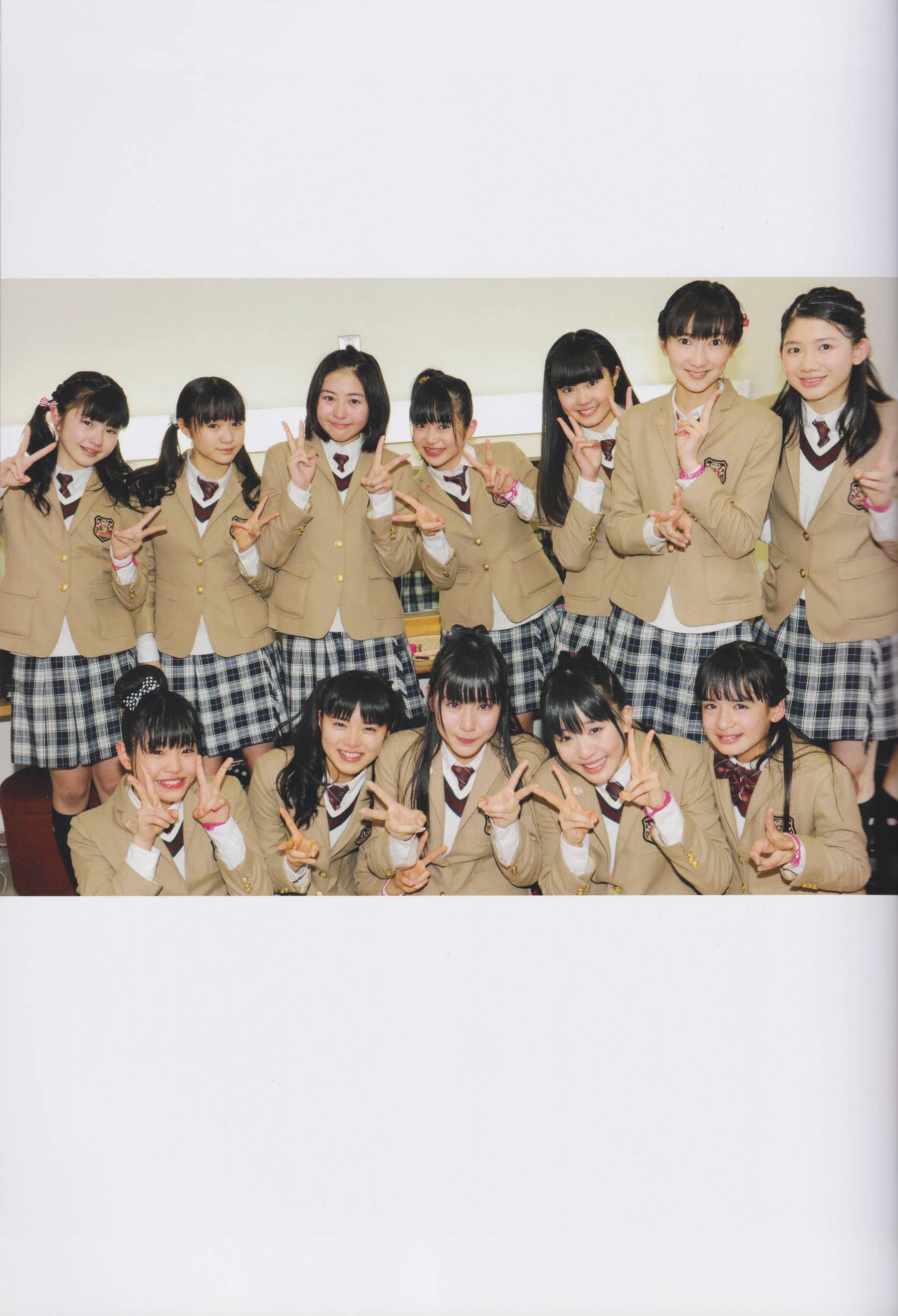 さくら学院 菊地最愛 水野由結 田口華 野津友那乃 2015年3月 卒業 [73P]