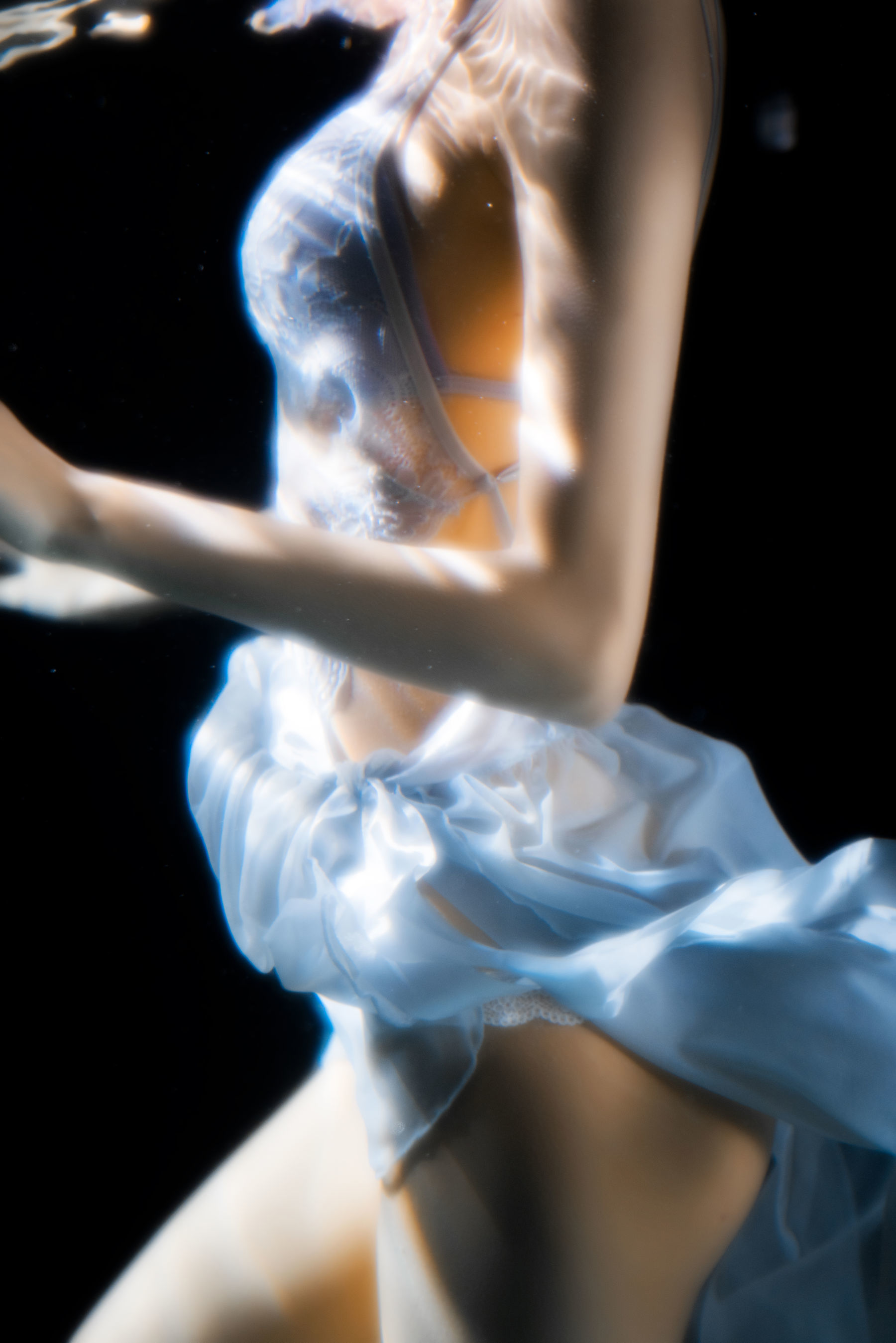 萌系小姐姐木绵绵OwO – 清澈水下 [59P]