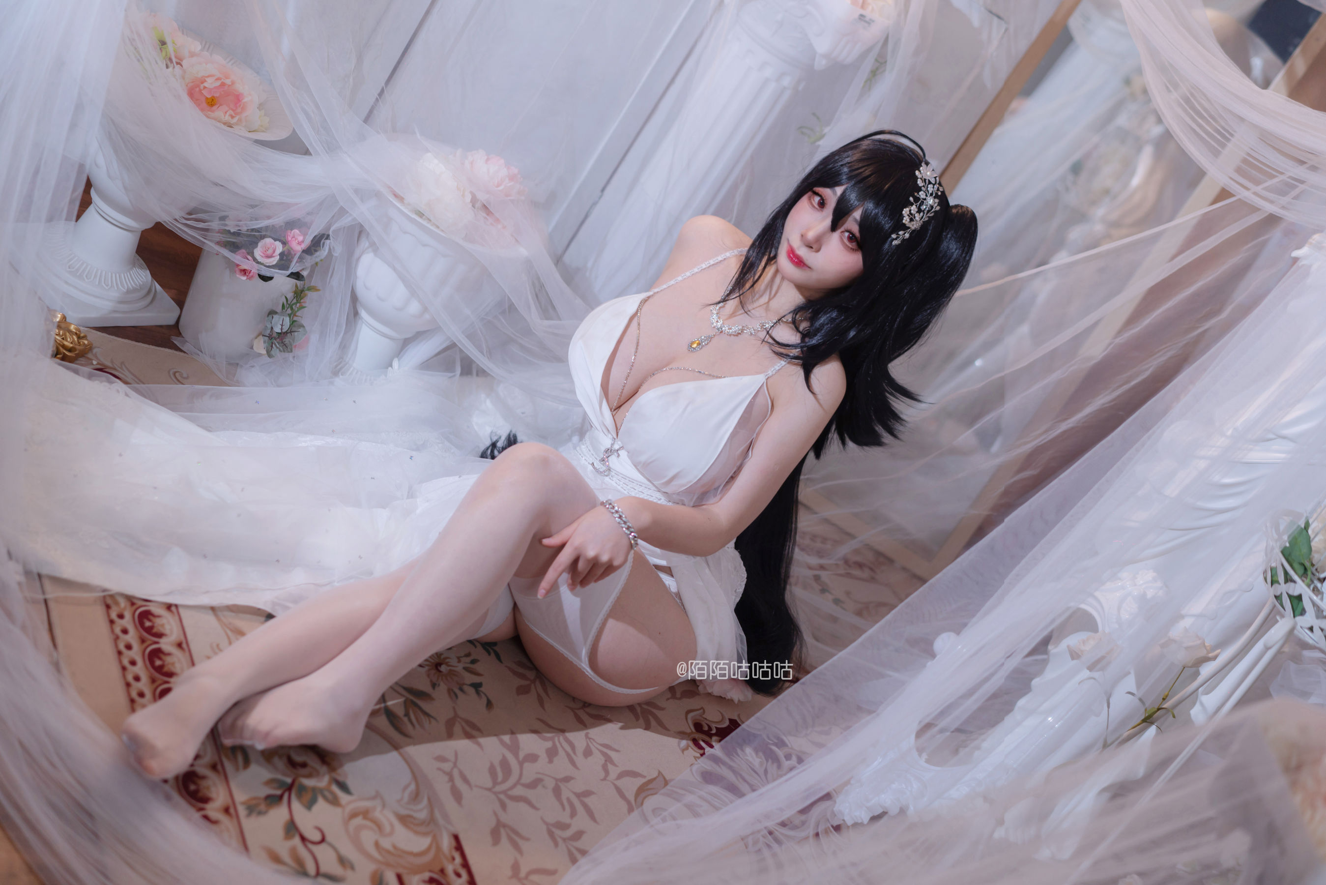 Cosplay美女韶陌陌 – 大凤 婚纱 [18P]