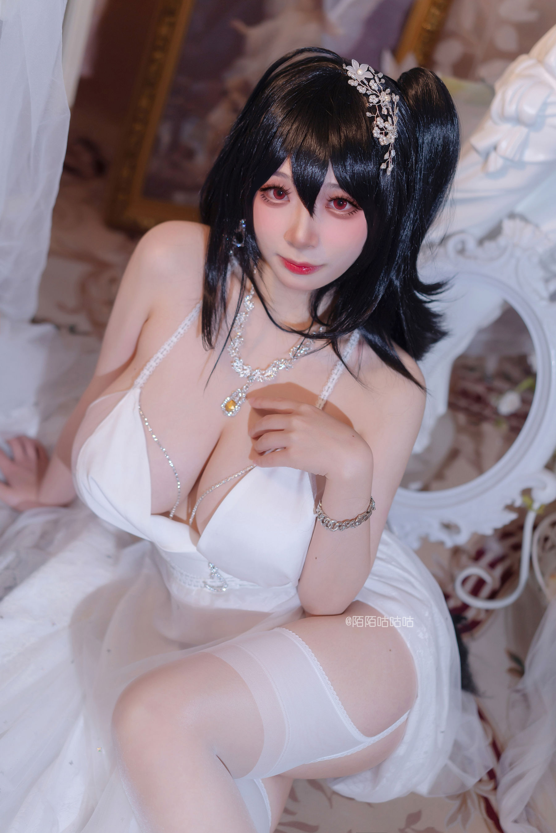 Cosplay美女韶陌陌 – 大凤 婚纱 [18P]