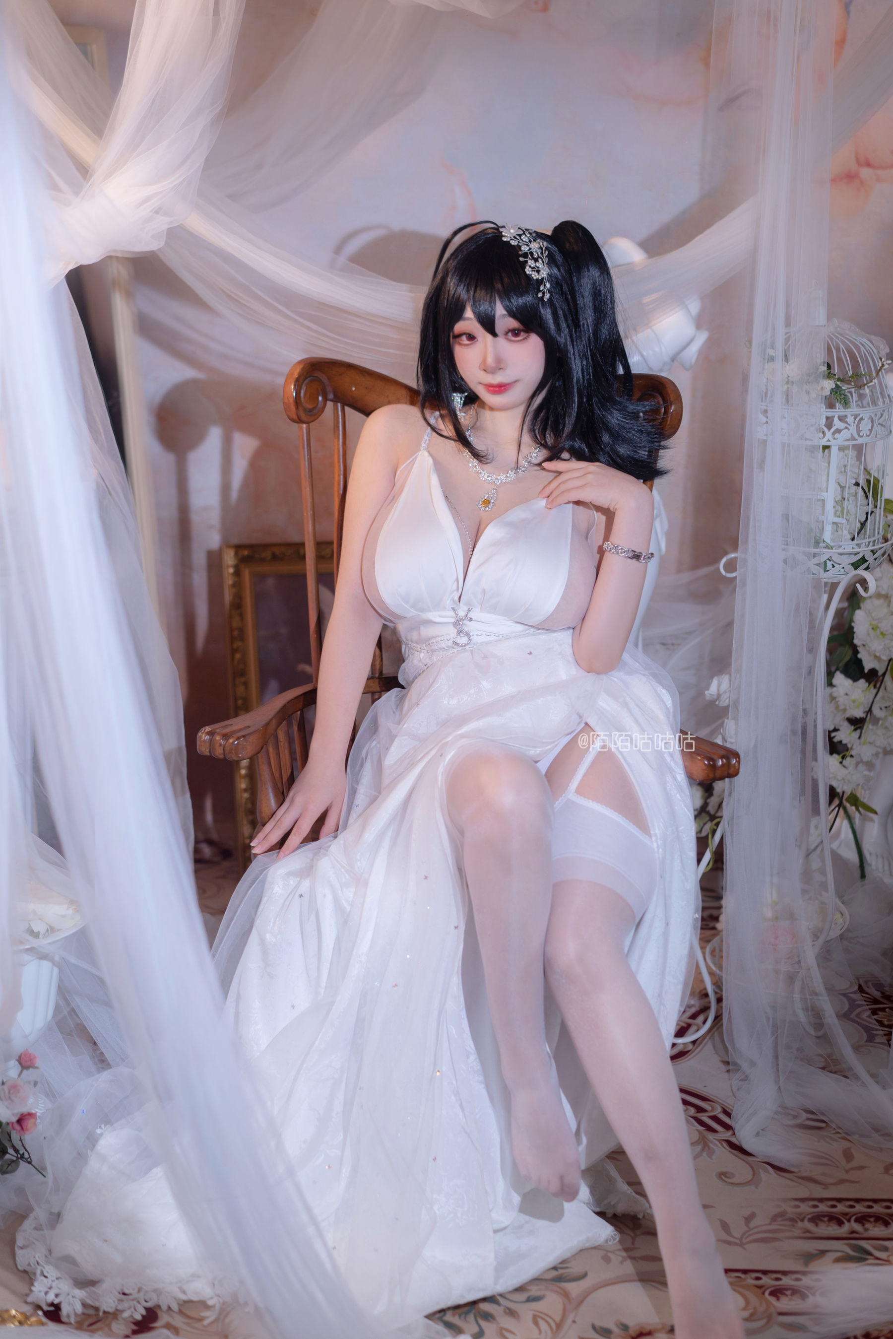Cosplay美女韶陌陌 – 大凤 婚纱 [18P]