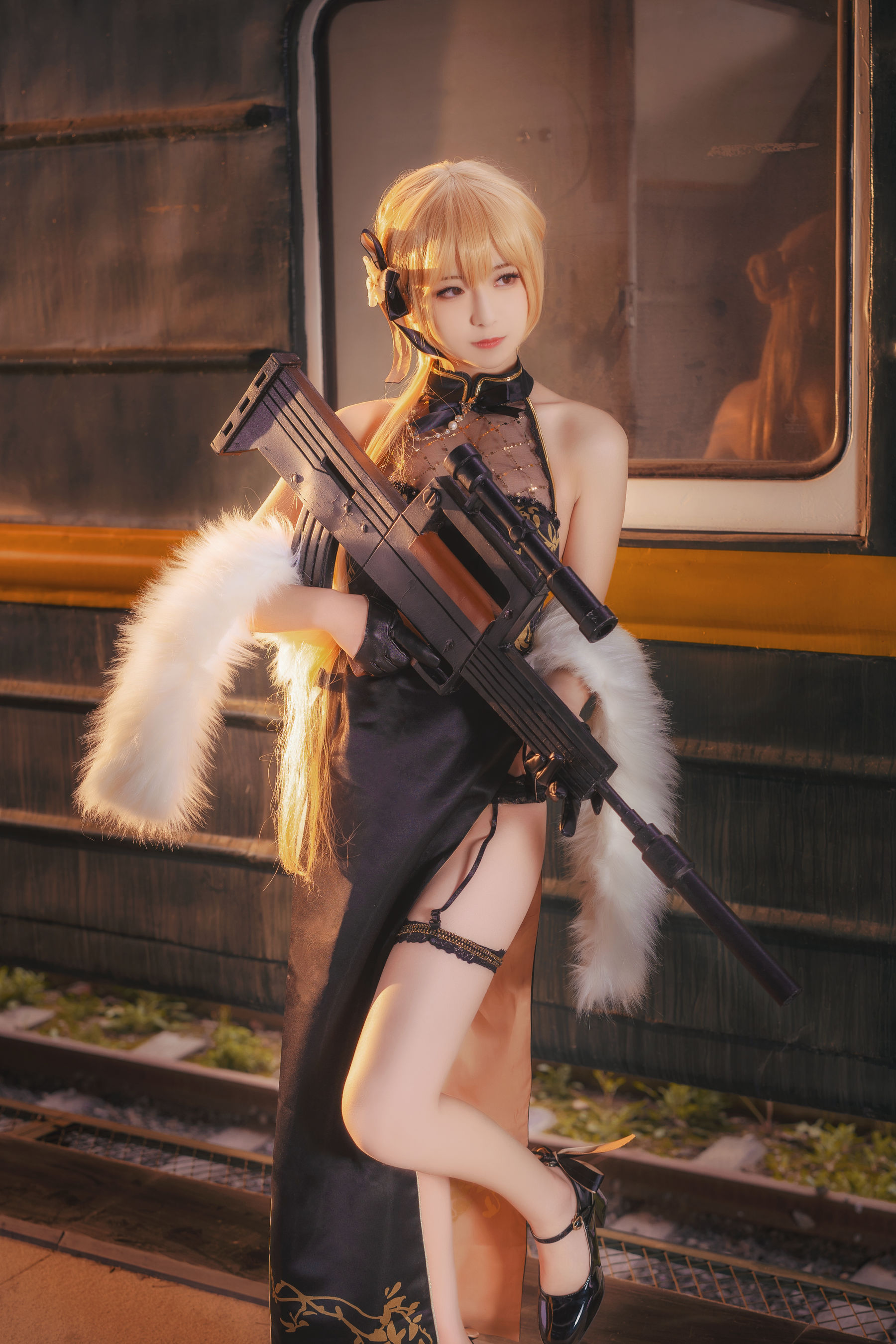 小姐姐弥音音ww 紫雨心 [26P]