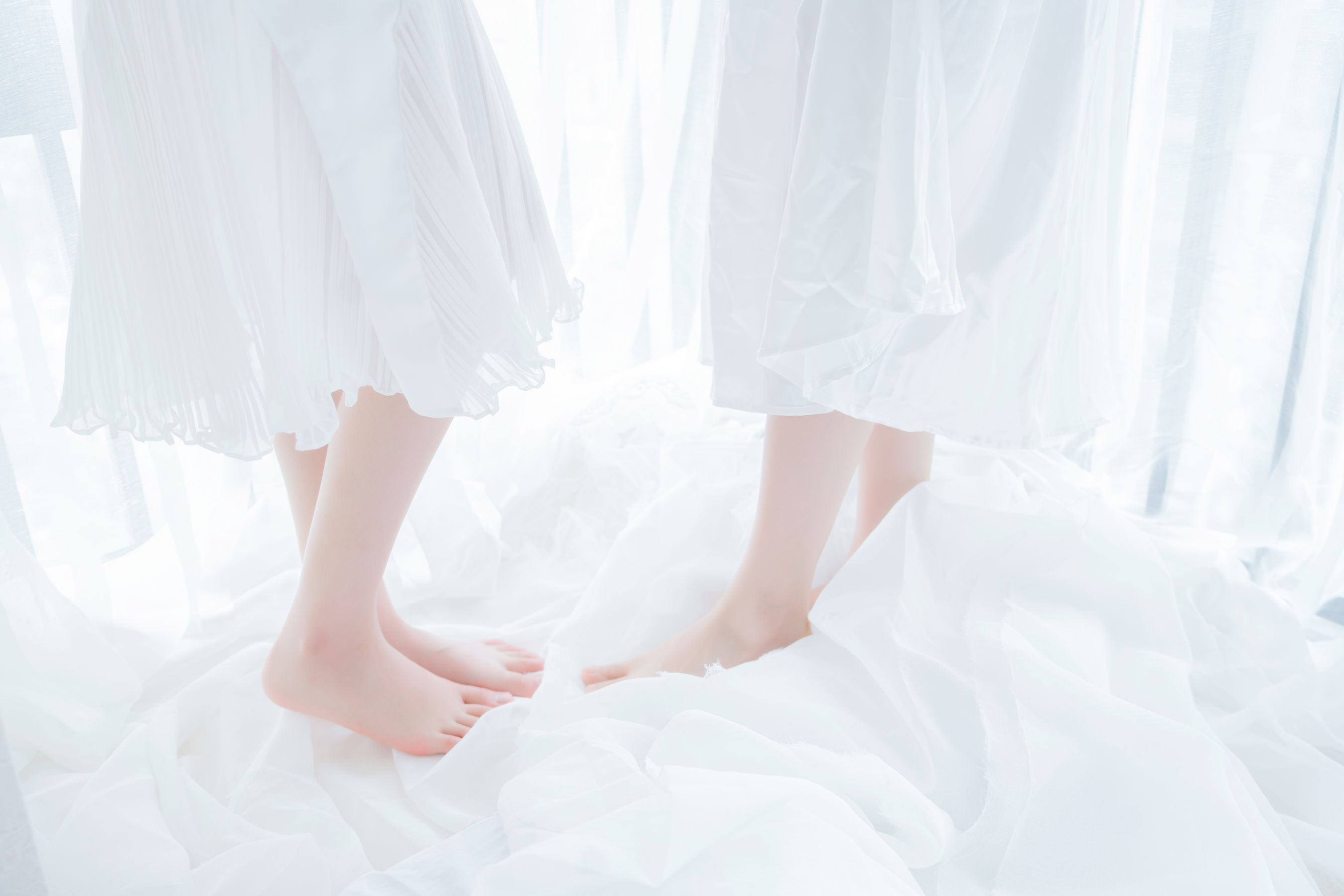 萌系小姐姐木绵绵OwO&#038;桜桃喵 朝(白裙×白裙) [58P]