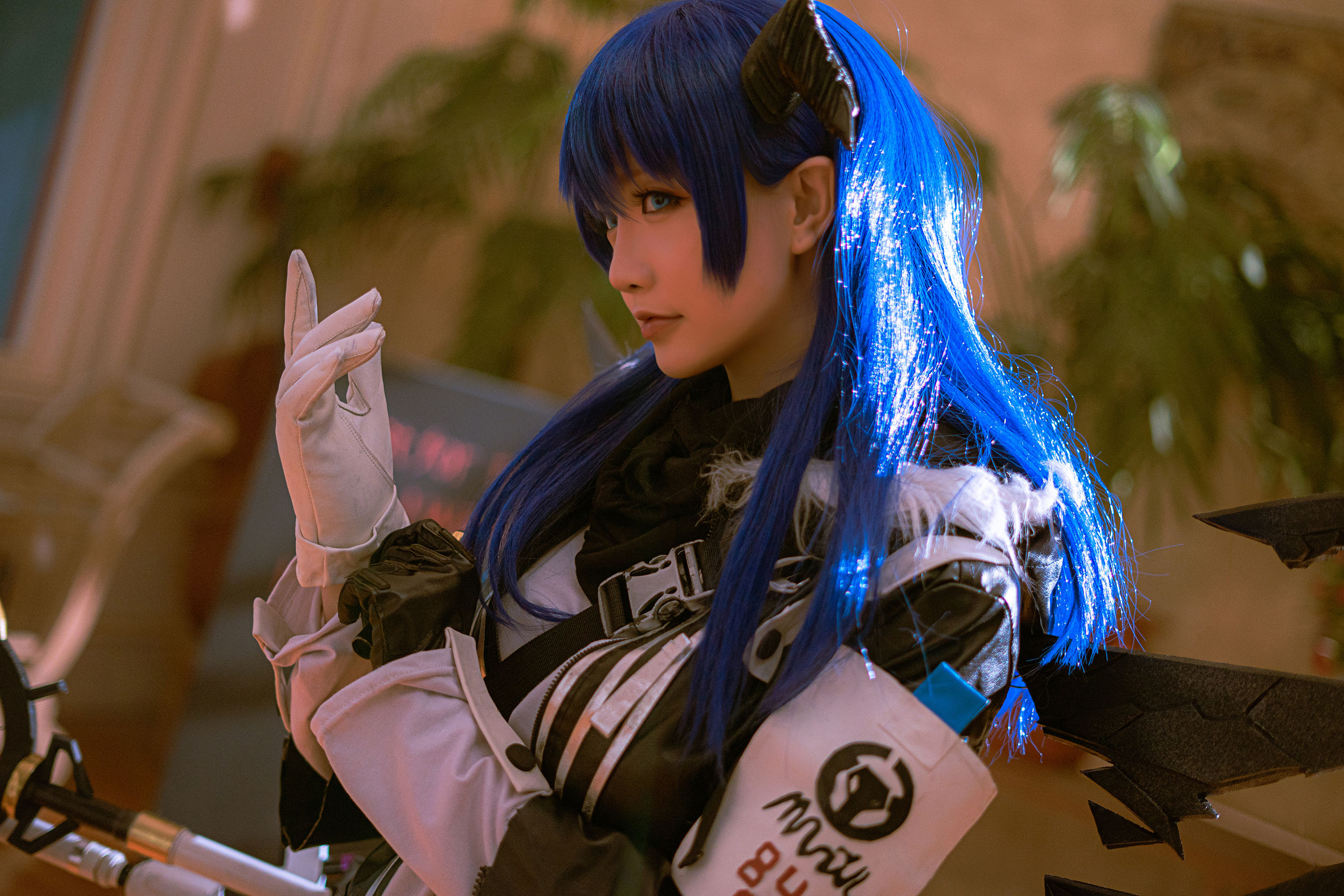 Coser小姐姐星之迟迟 – 明日方舟《莫斯提马》 [19P]