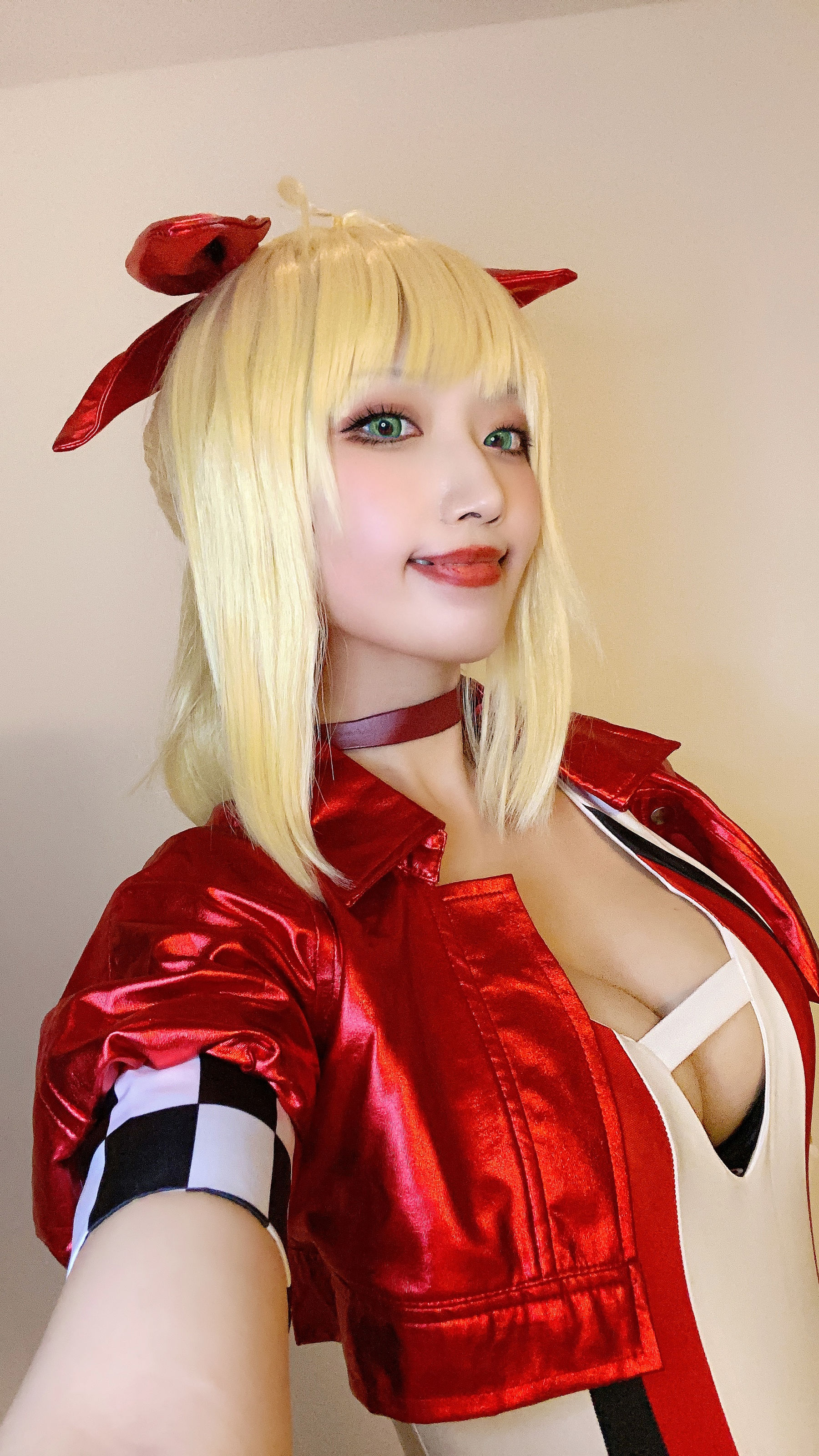 动漫博主切切celia – 尼禄赛车 [14P]