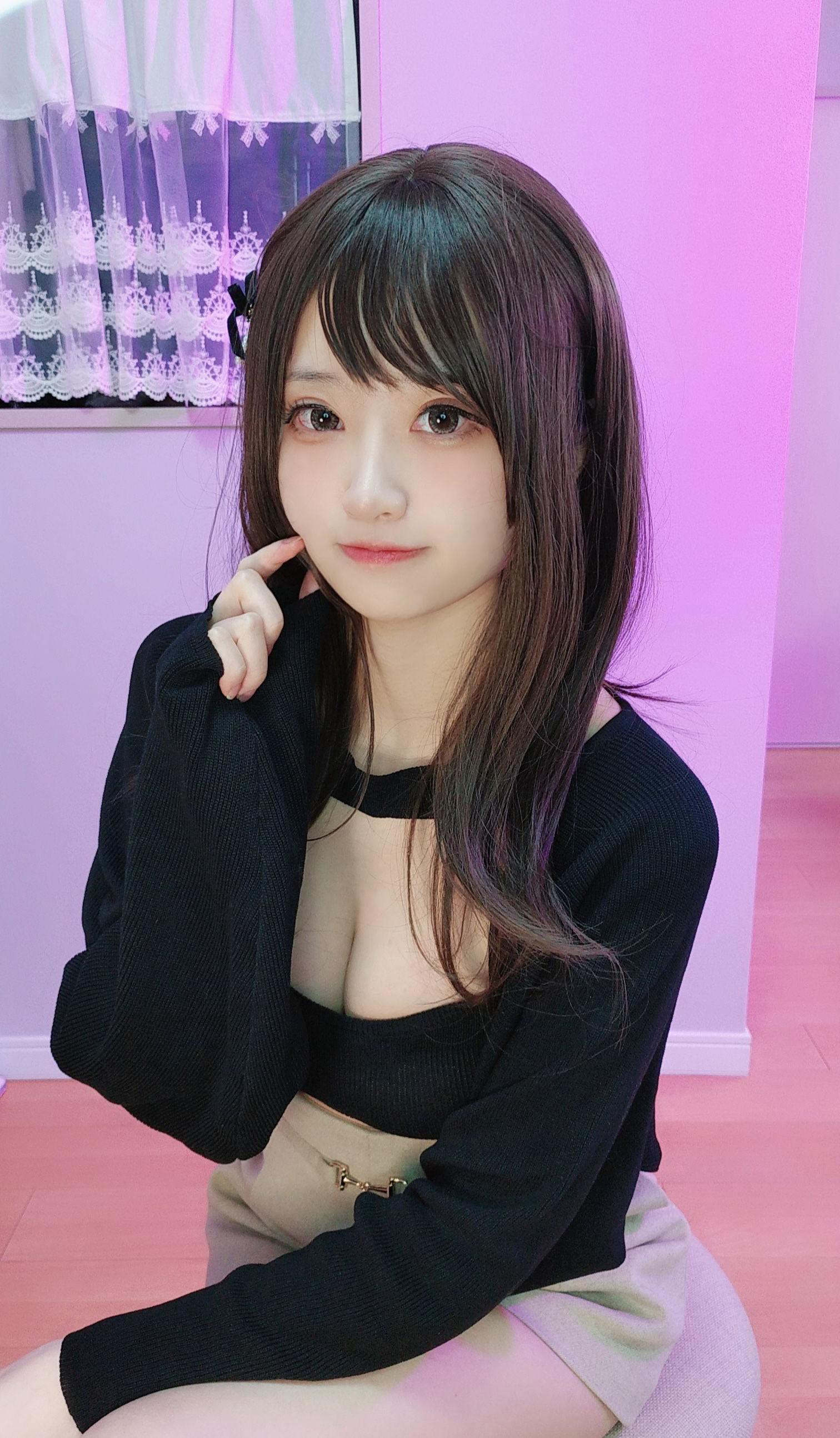 千阳(ちよ) – 毛衣 [12P]