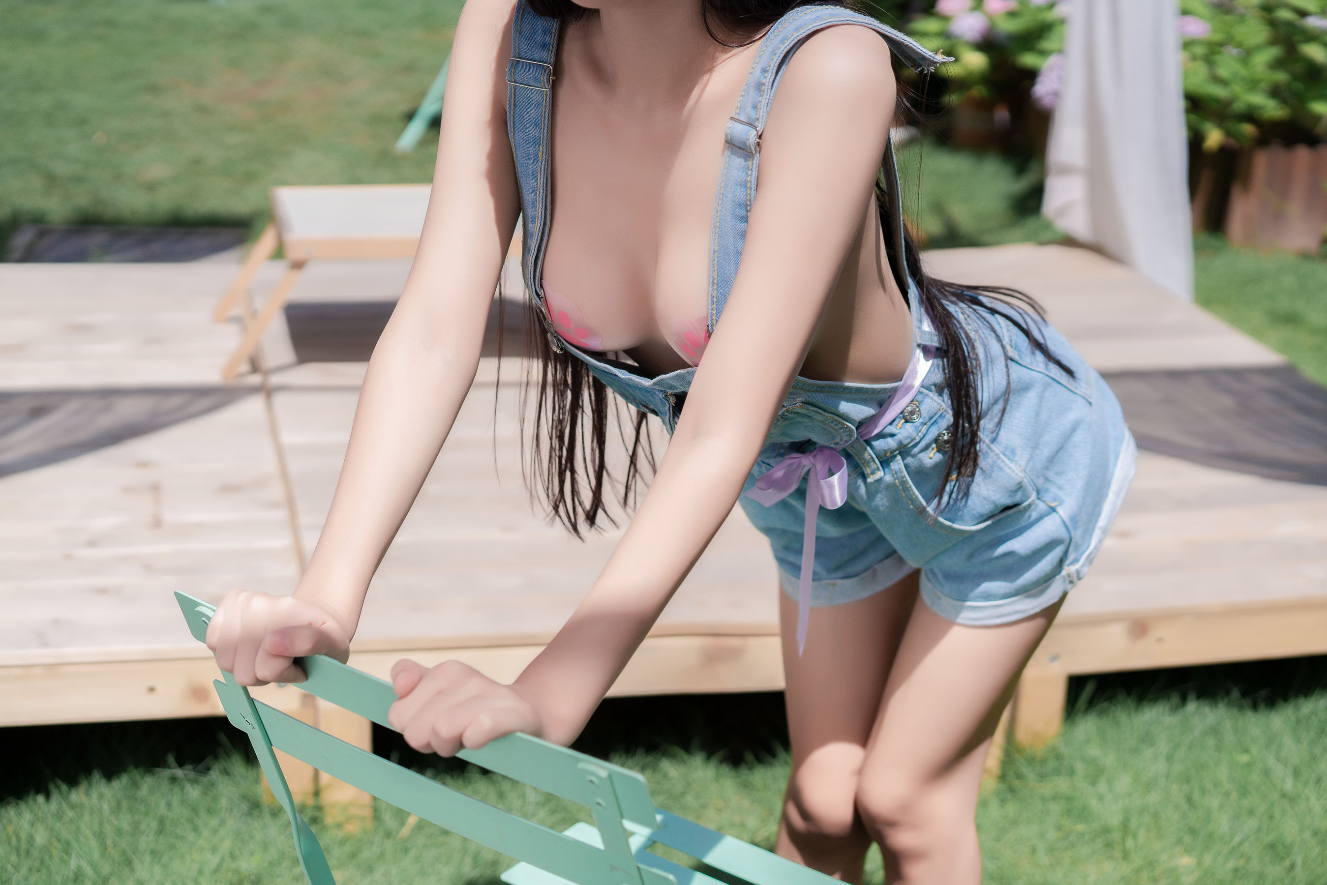 阳光美少女萌芽儿o0 – 西瓜与夏天 [33P]