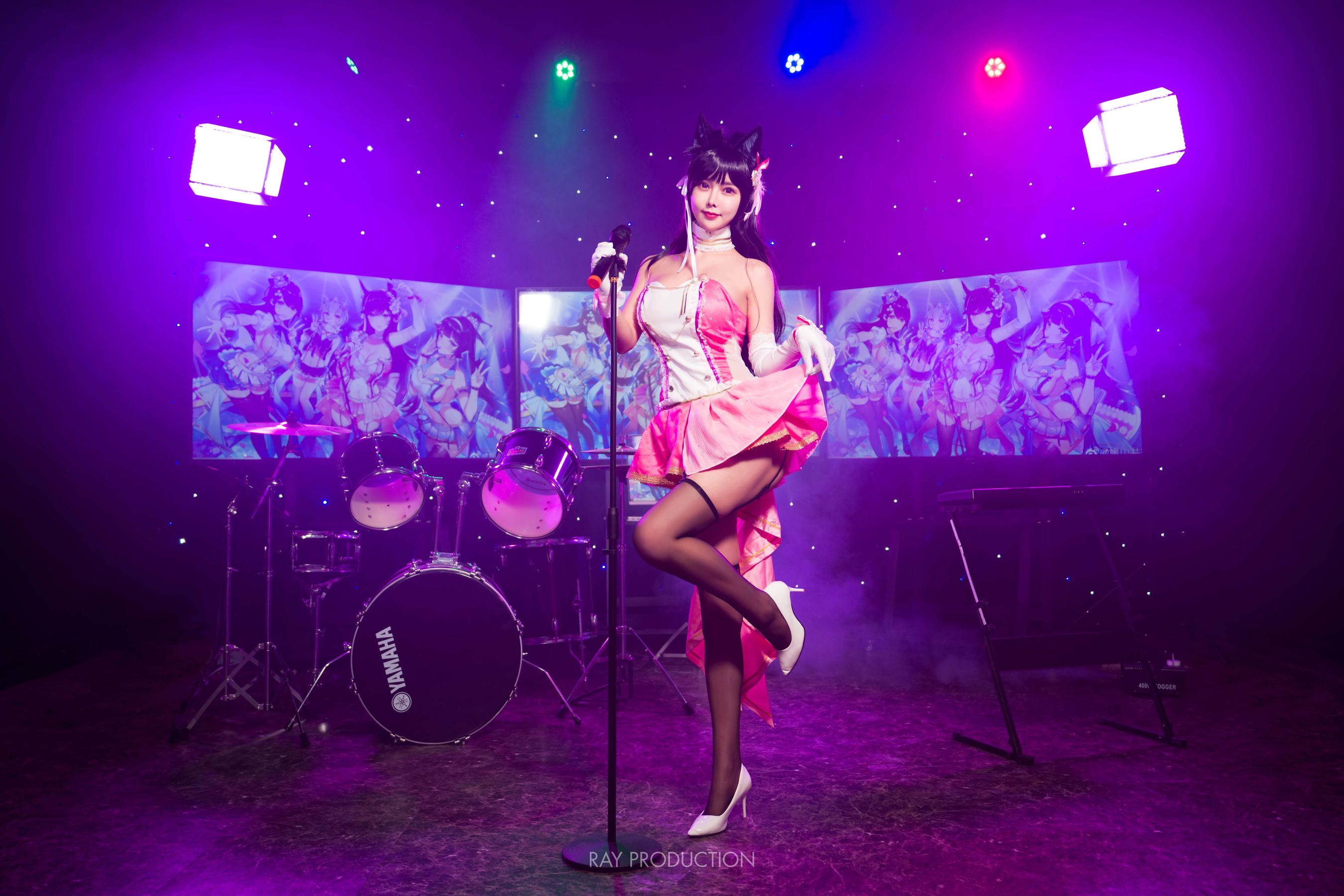 亚马逊鲶鱼 – 爱宕 打歌服 [13P]