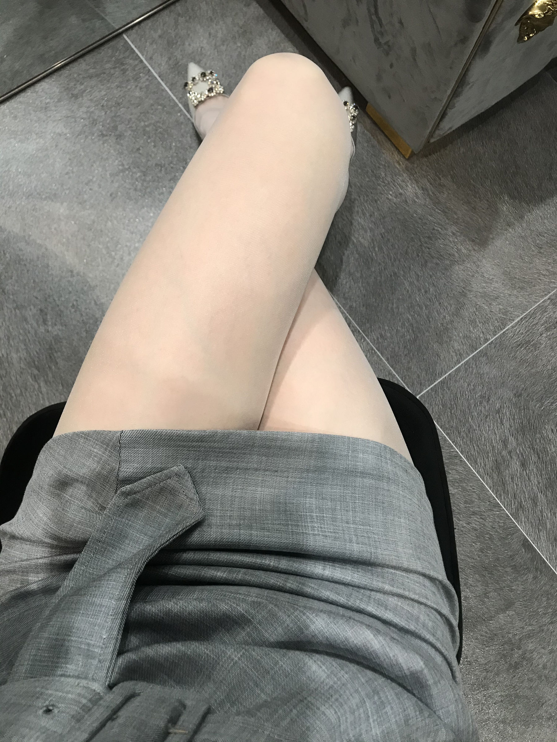 丝足博主麋鹿_Monroe 2020.04.20 红高黑丝 [101P]