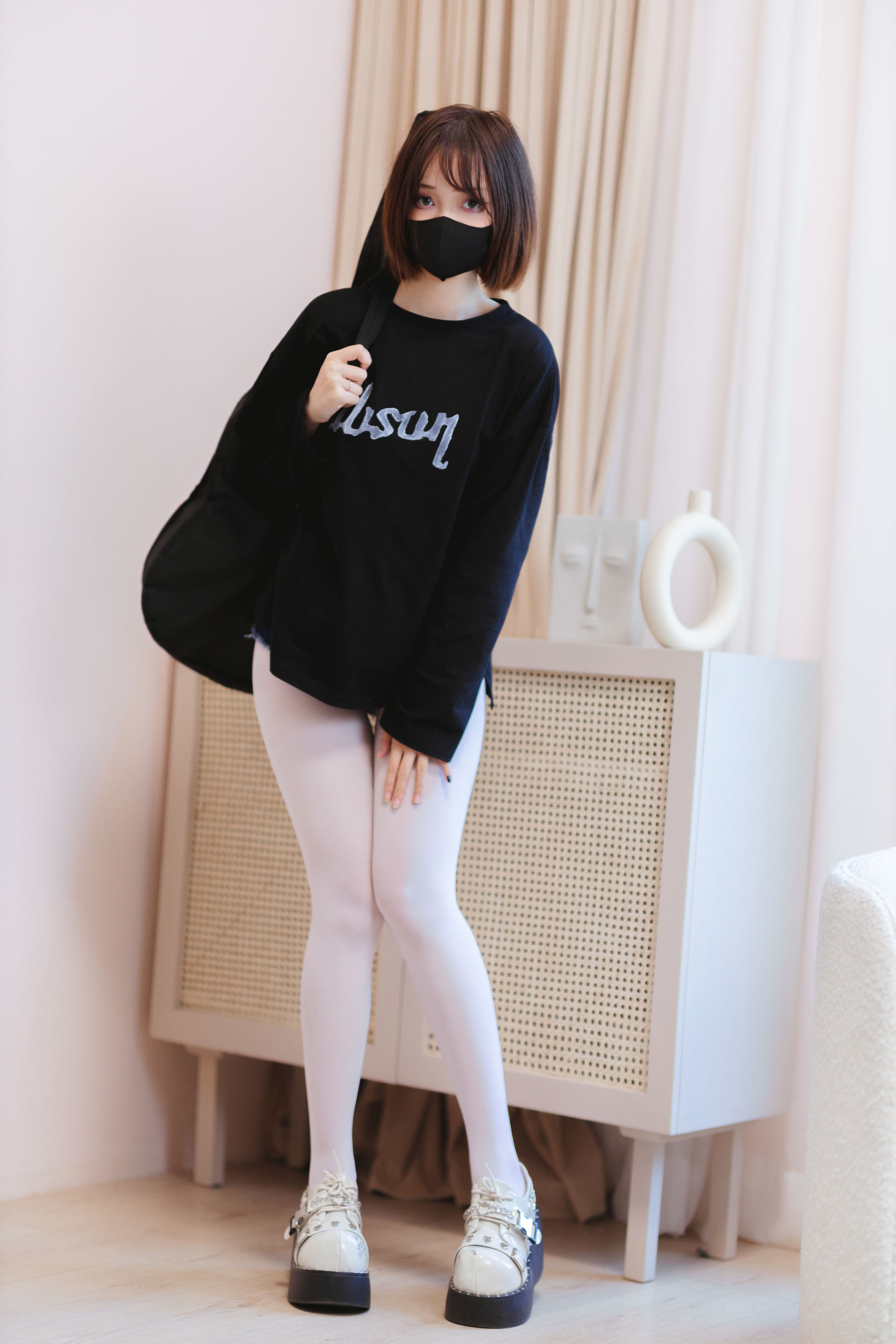 洛桑w伊梓 – 升玖老师 [38P]