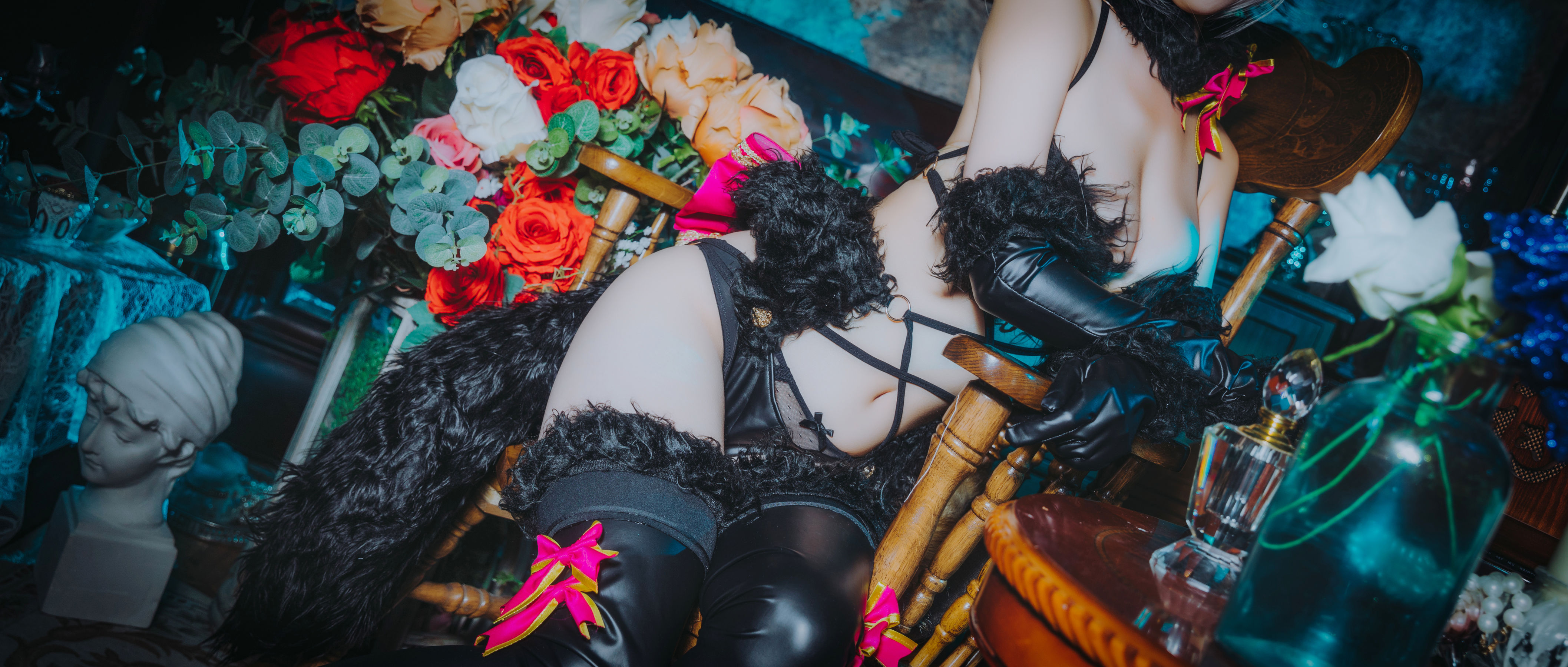 COS福利rioko凉凉子 黑色贞德 [16P]