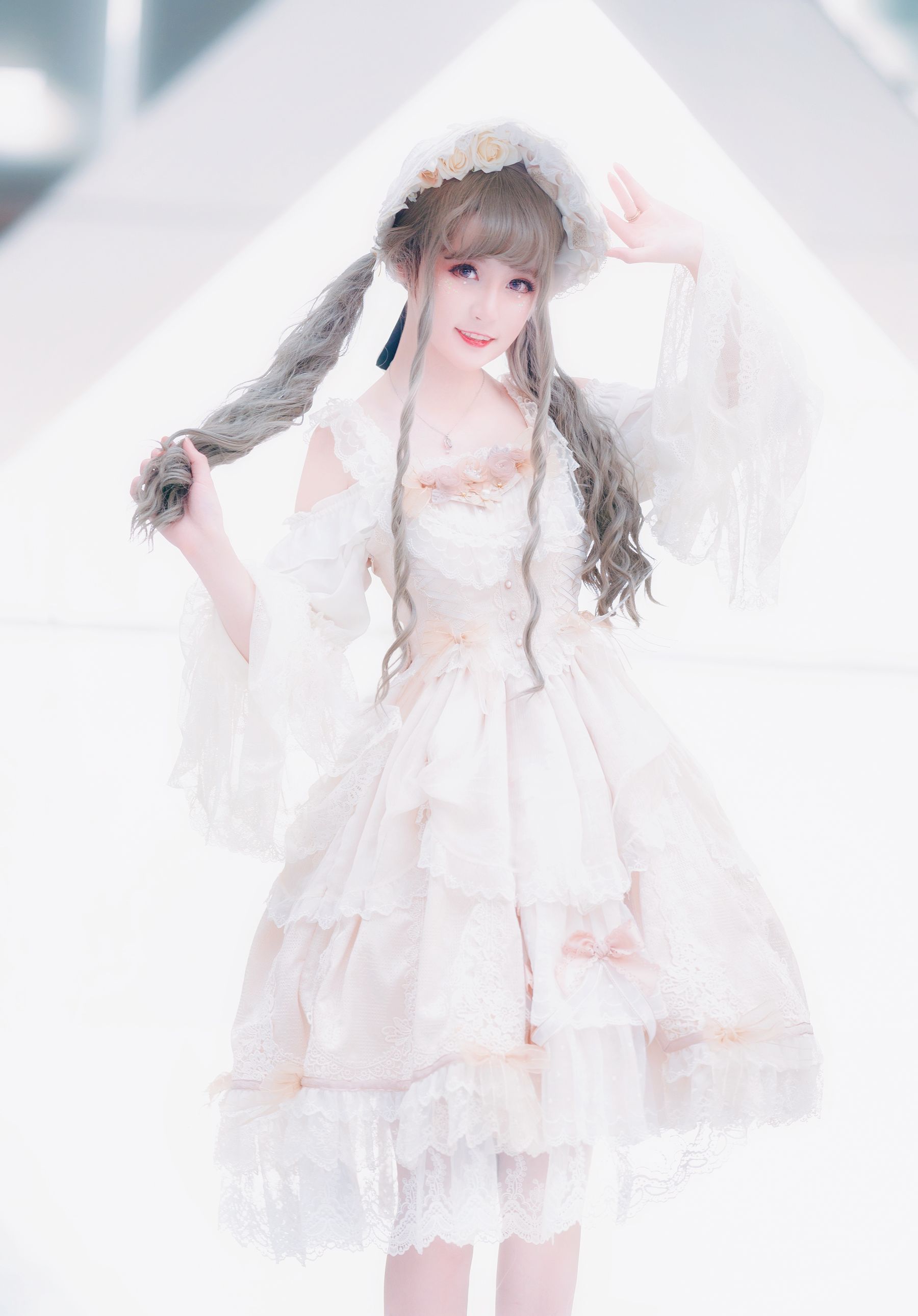[Cosplay写真] 萌宠博主yui金鱼 – Lolita [15P]