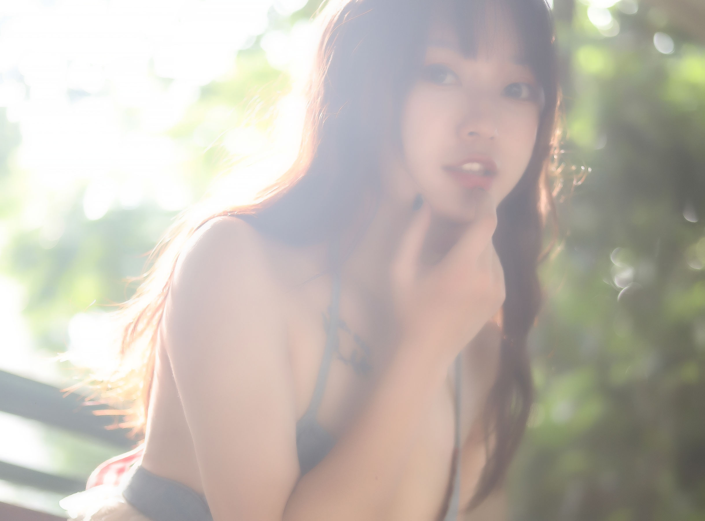 奇行家狗崽 – 桃子听蝉 [22P]