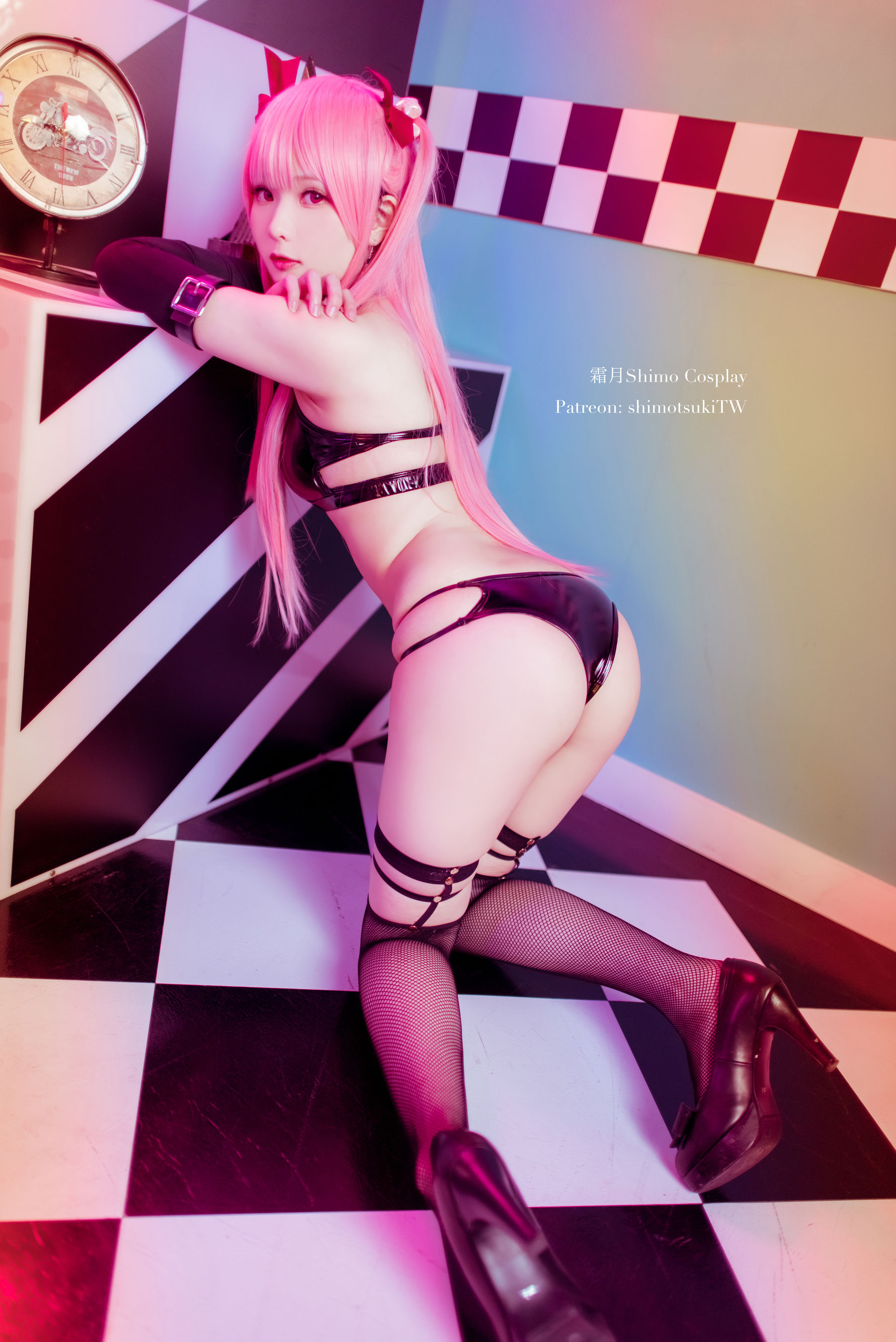 微博妹纸霜月shimo – 情趣 [14P]