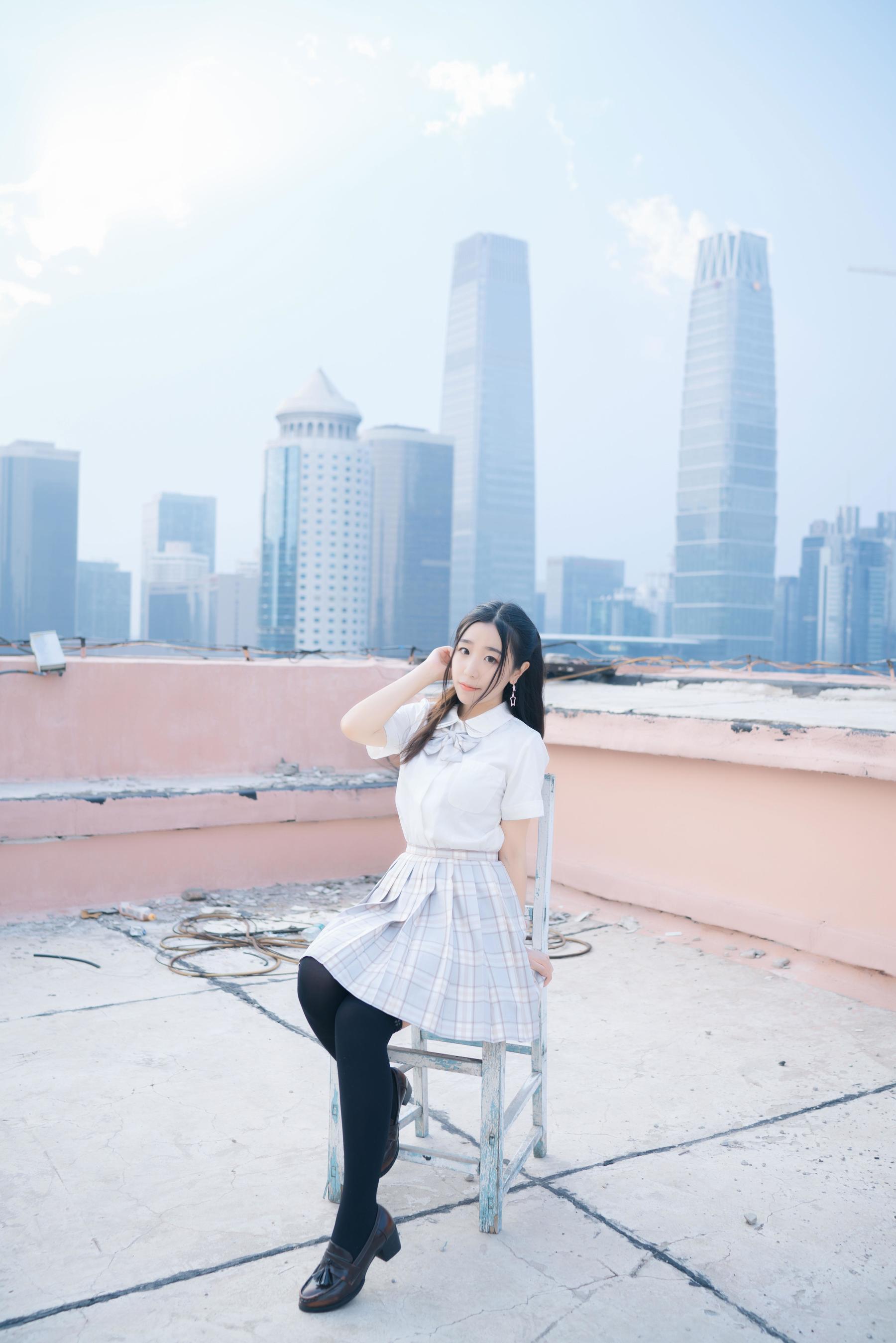 动漫博主穆零Mu0 – 天台jk [21P]