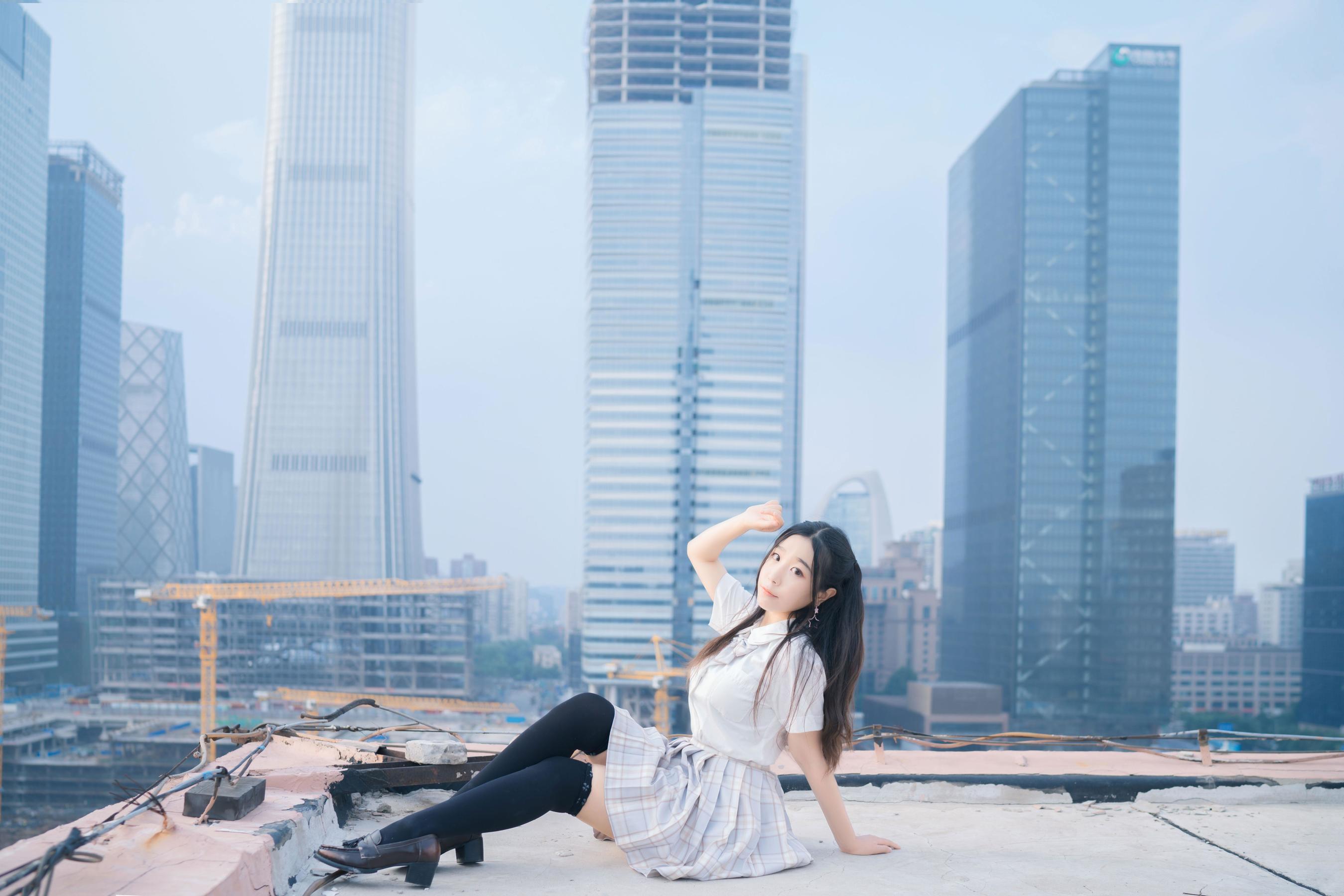 动漫博主穆零Mu0 – 天台jk [21P]