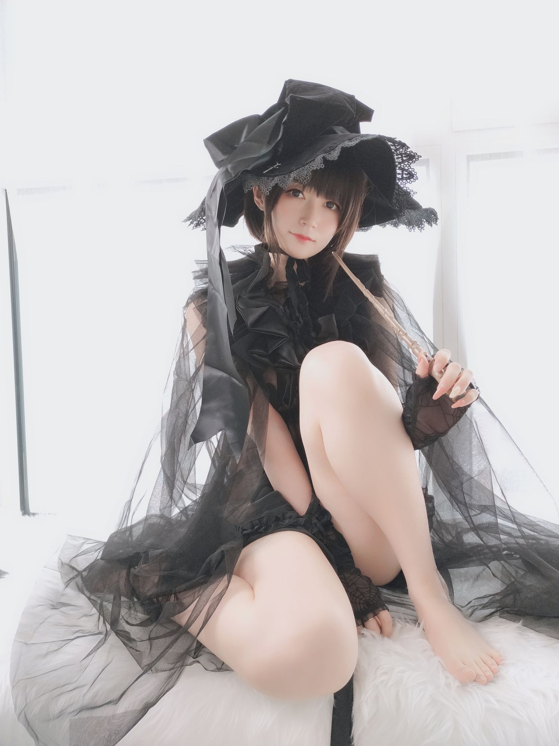 Coser小姐姐白银 – 见习魔女 [90P]