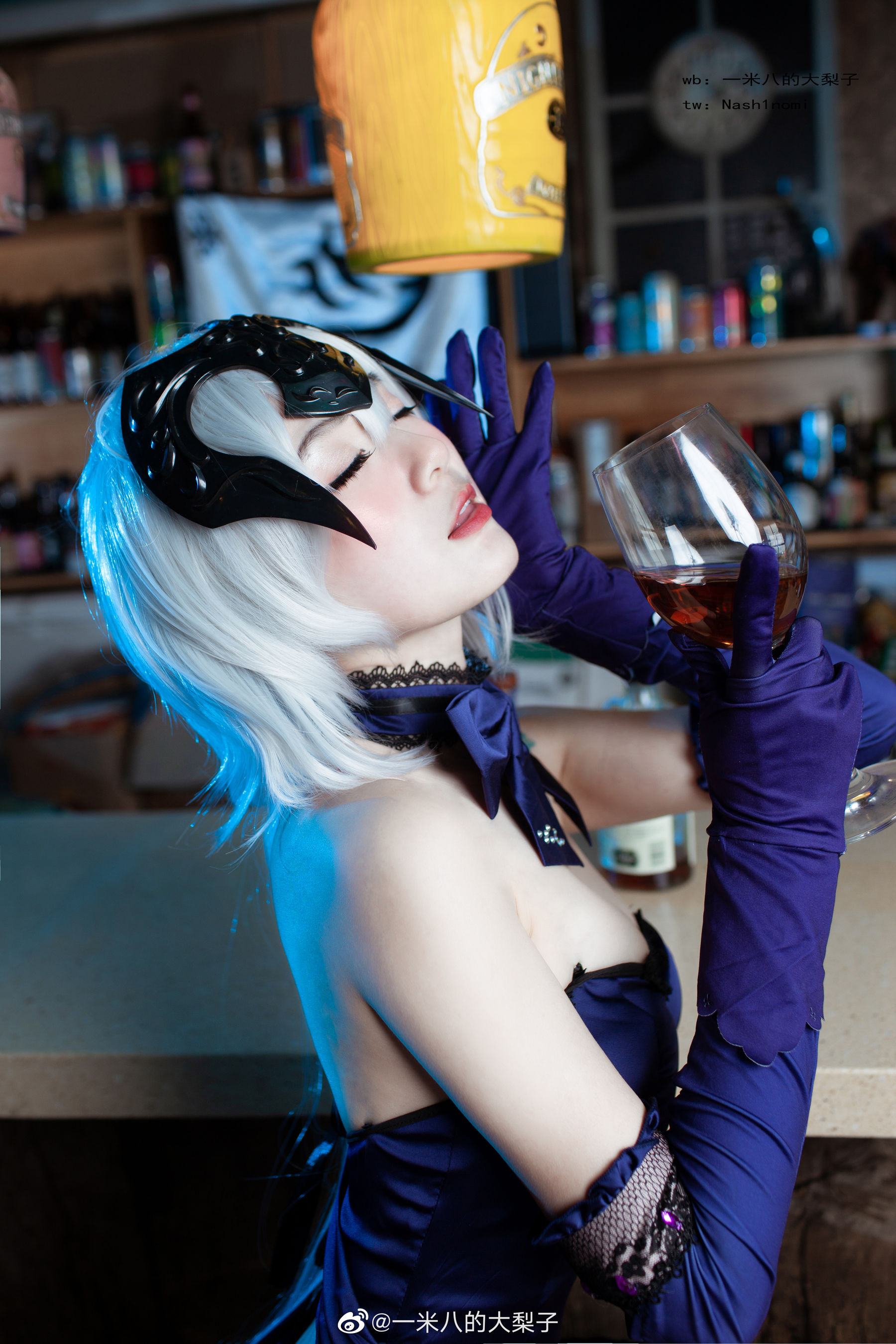 一米八的大梨子 – 黑贞晚餐 [9P]