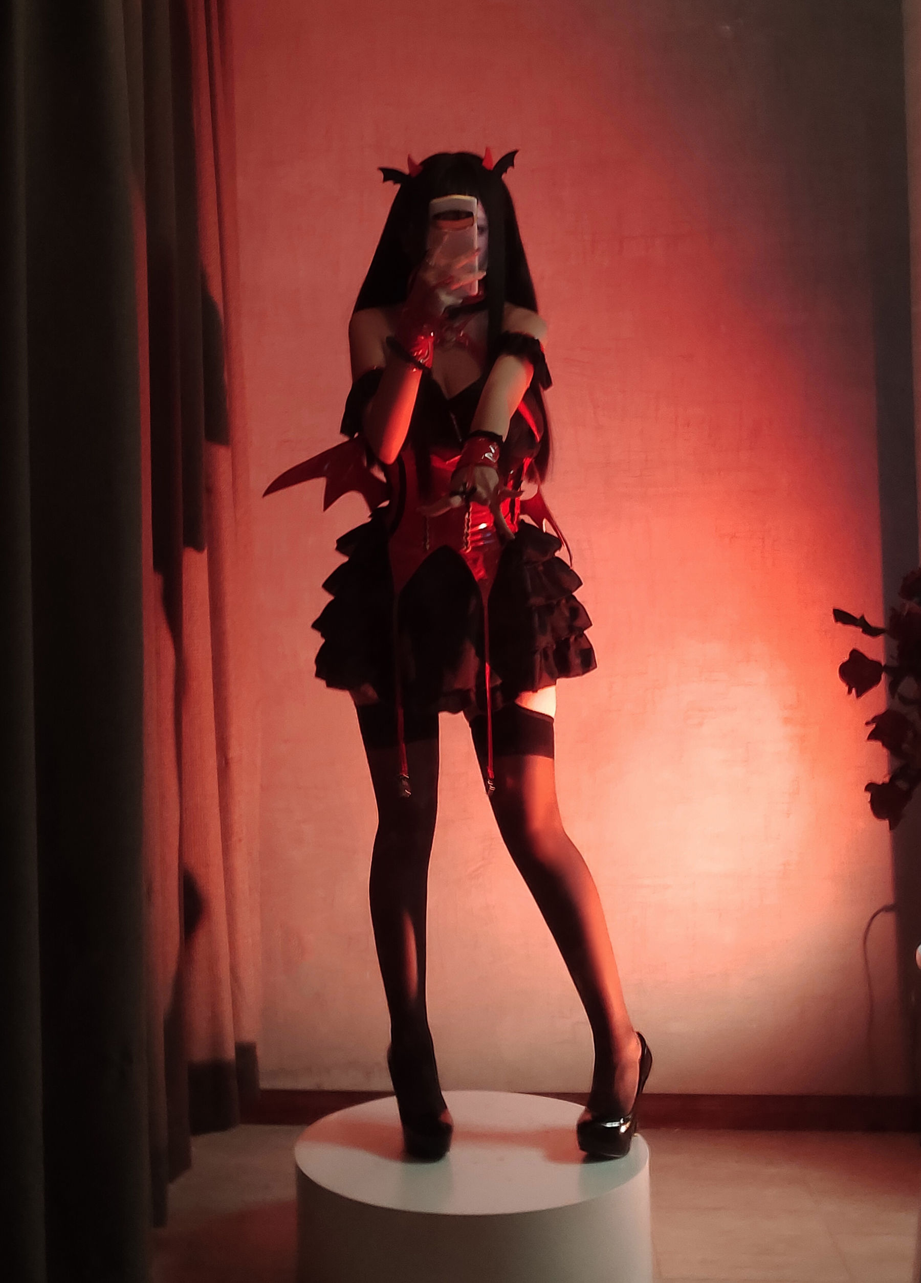 Cosplay日奈娇 – 万圣节 小恶魔 [32P]