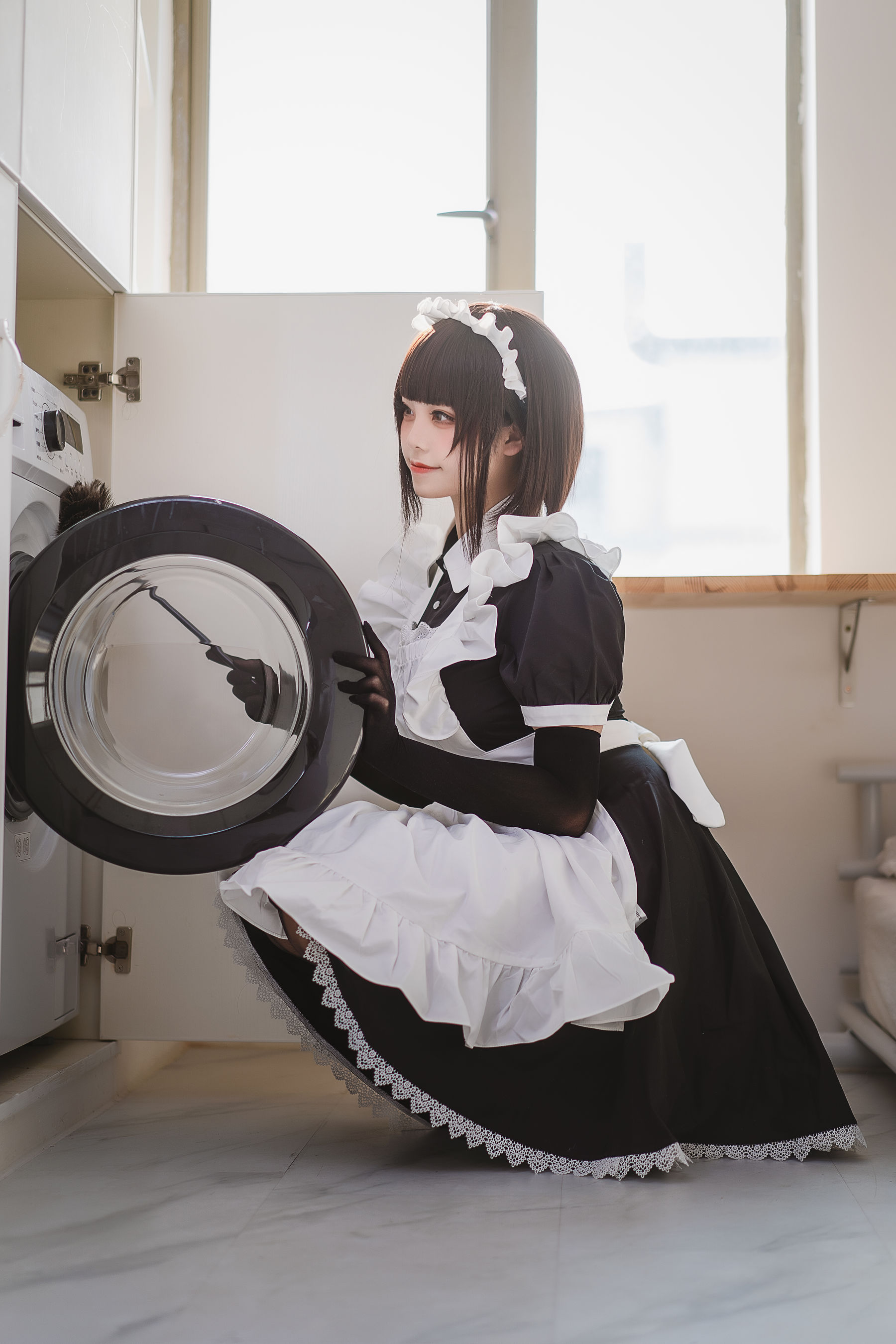 萌系小姐姐蜜汁猫裘 – 民宿 女仆 [50P]