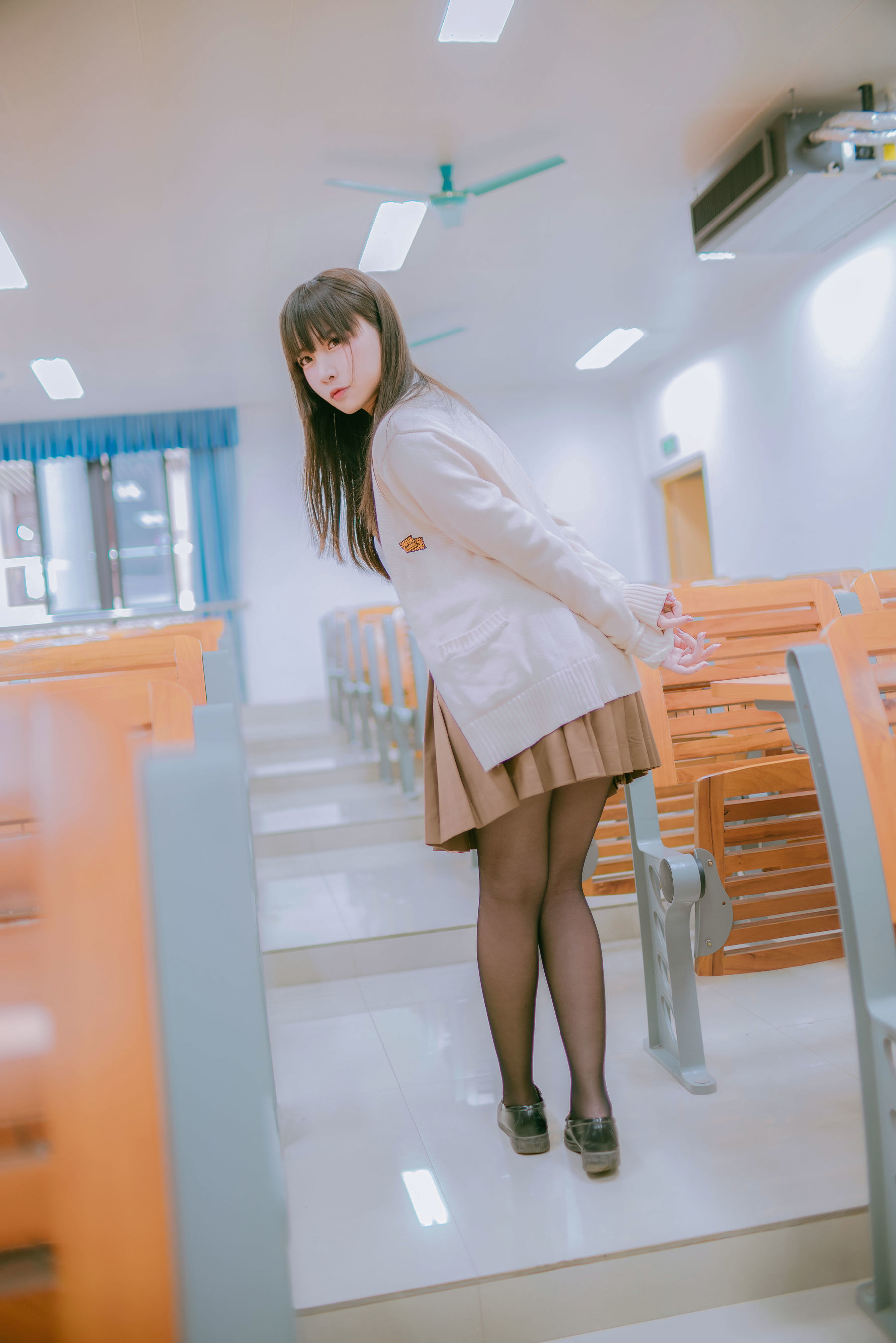 人气Coser二佐Nisa – JK学院风 [9P]