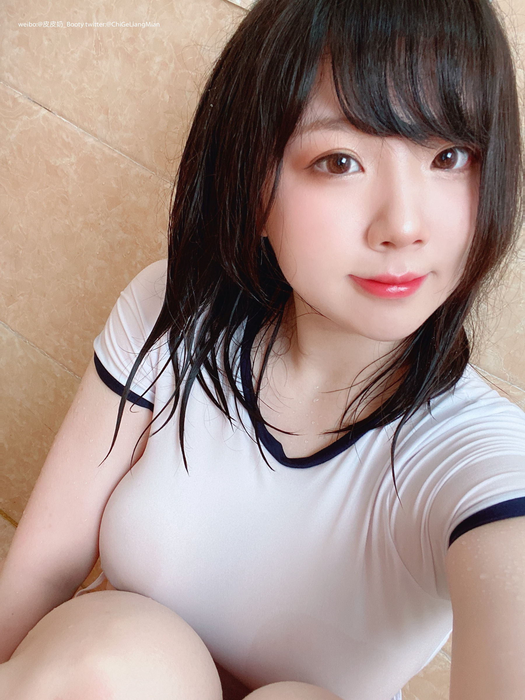 皮皮奶可可爱了啦 – 高叉体操服 [82P]