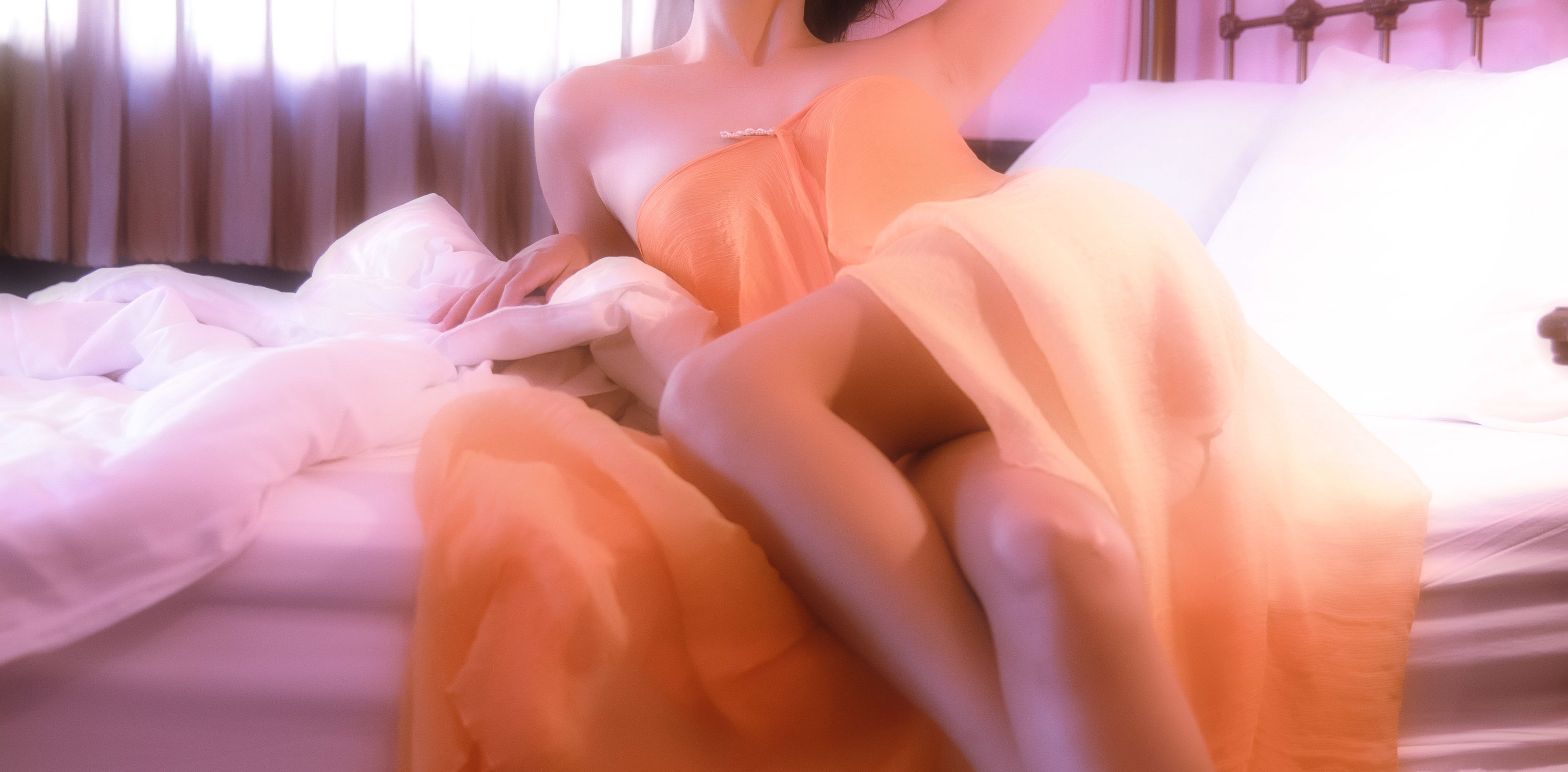 [Cosplay写真] 苏嫣嫣阿姨 – 泰国旅游纱巾 [12P]