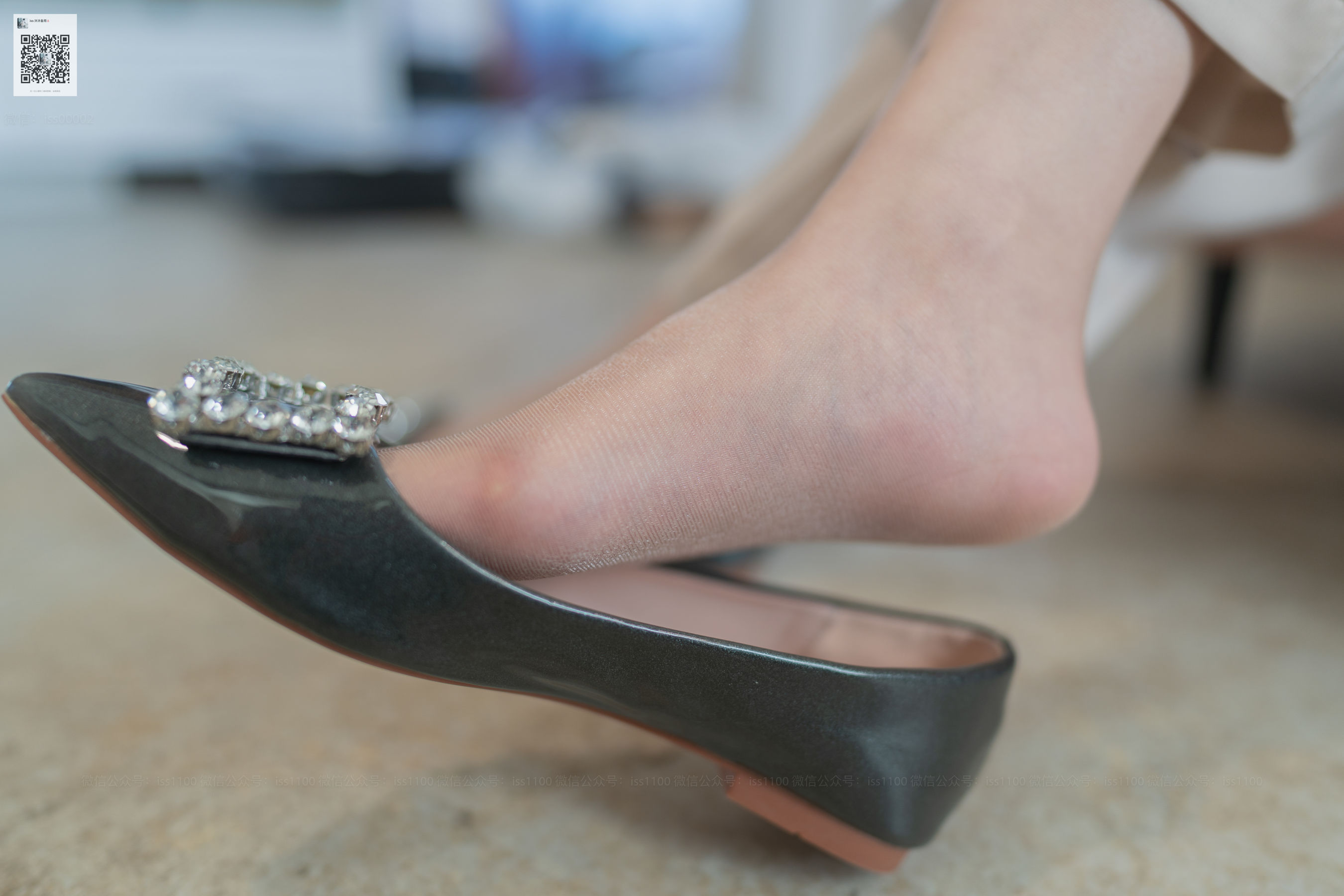 [ISS系列] 铭铭 超薄隐形全透明连裤袜 [92P]