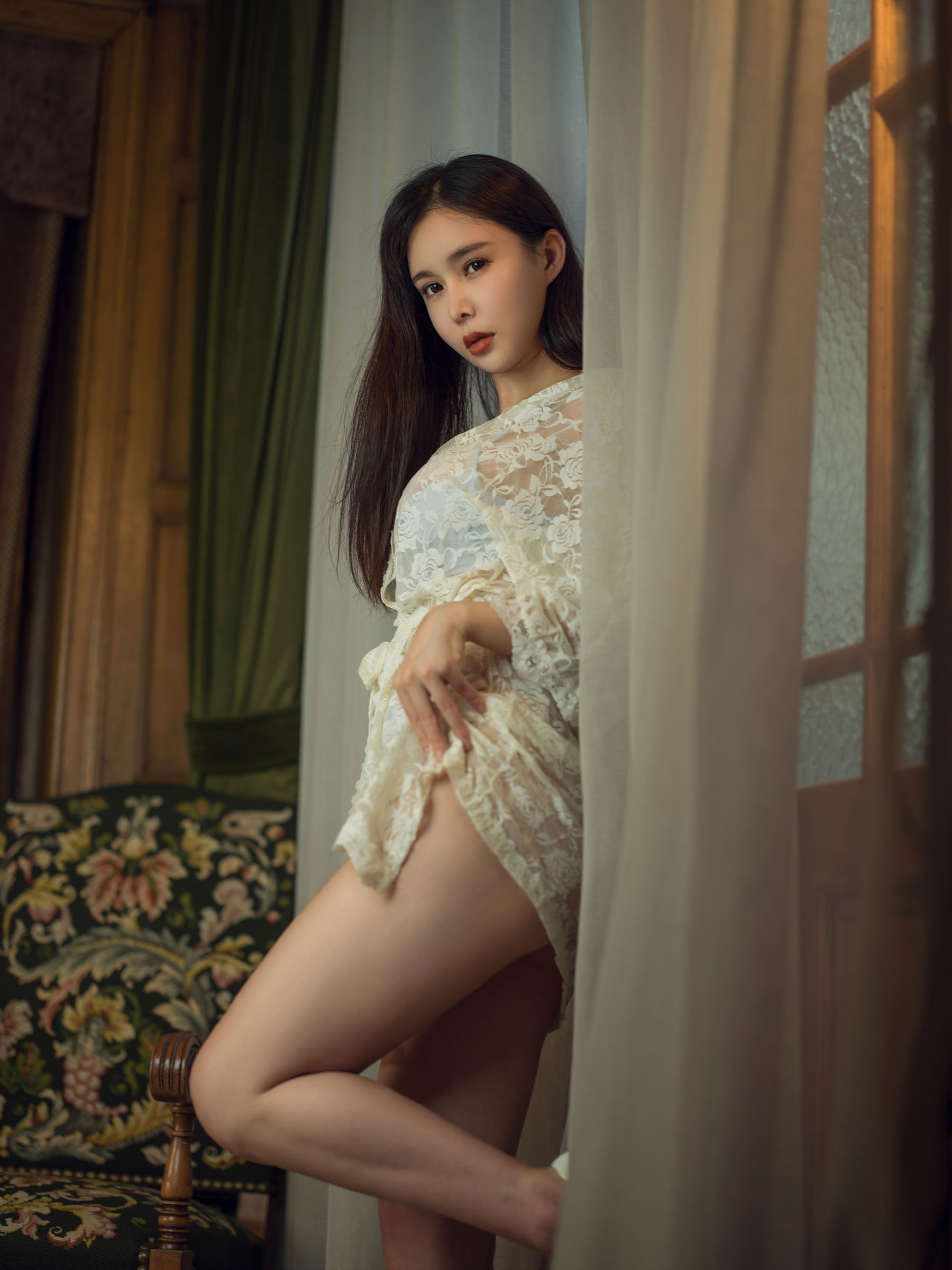 亚马逊鲶鱼 – 独居太太 [95P]