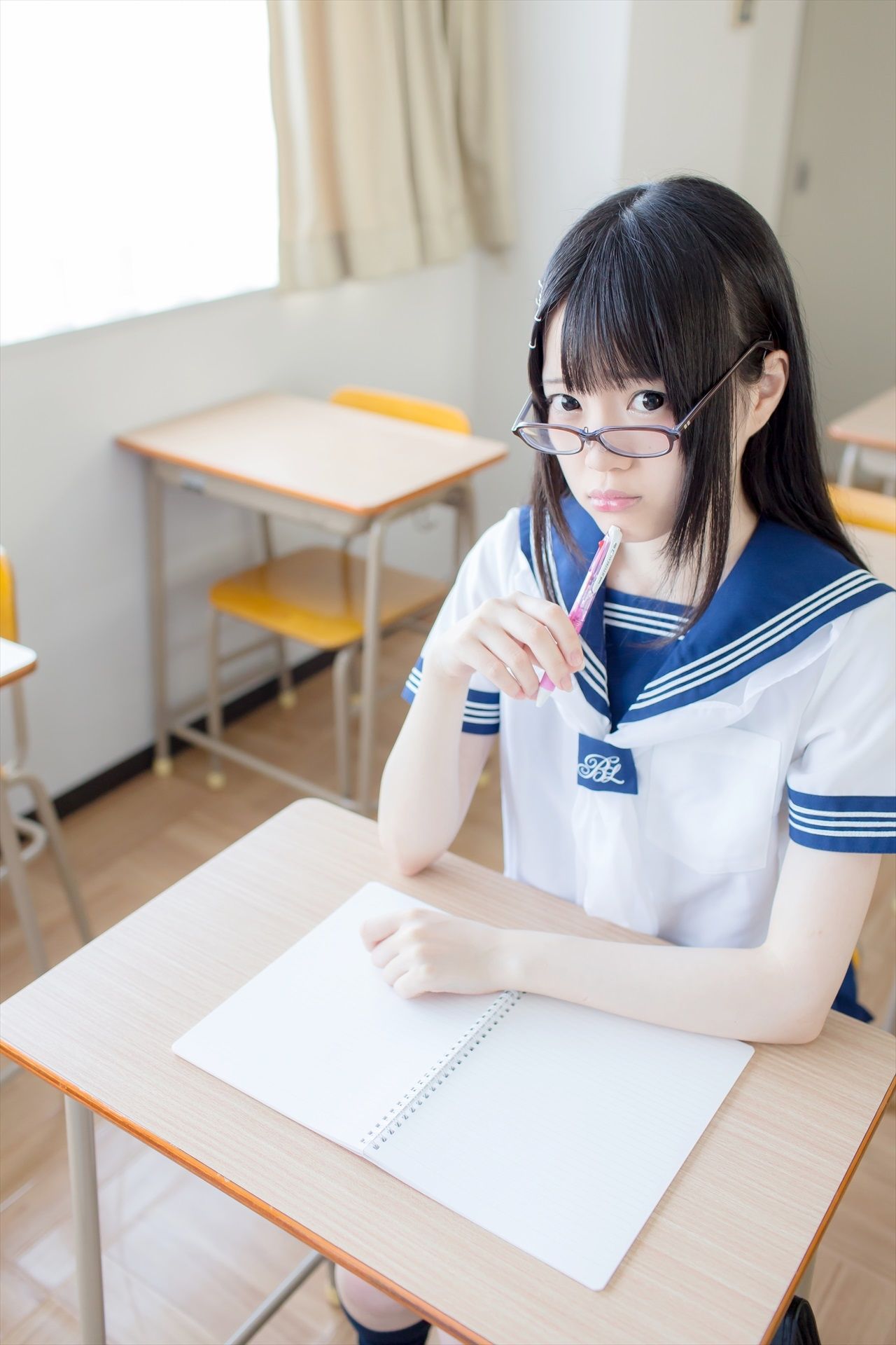 [まきろん。]君夏 – 君と僕の夏休み 紺スク [80P]