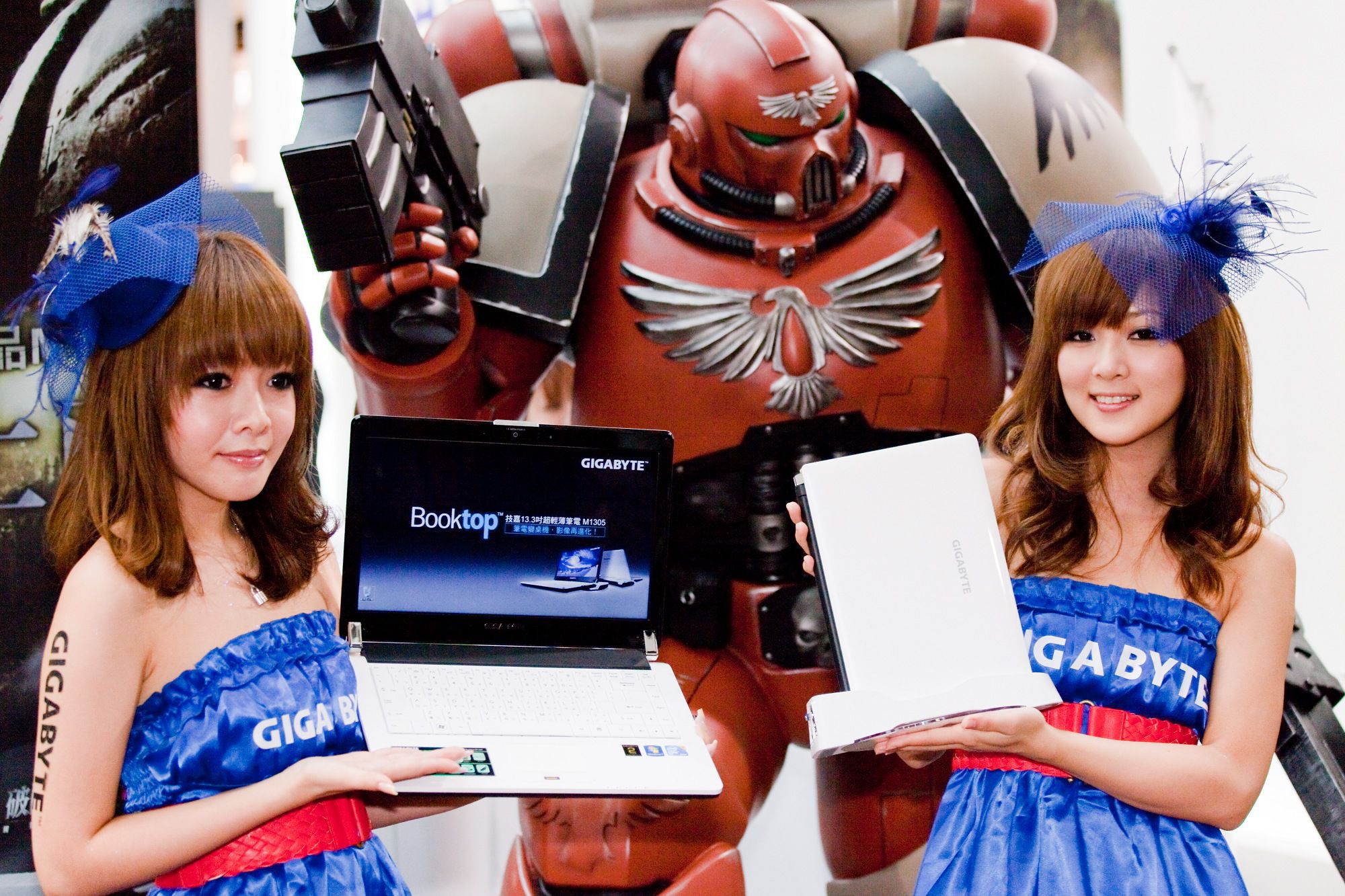 张允霏@果子MM《Show Girl 展場美女 資訊月 GIGABYTE》 [131P]