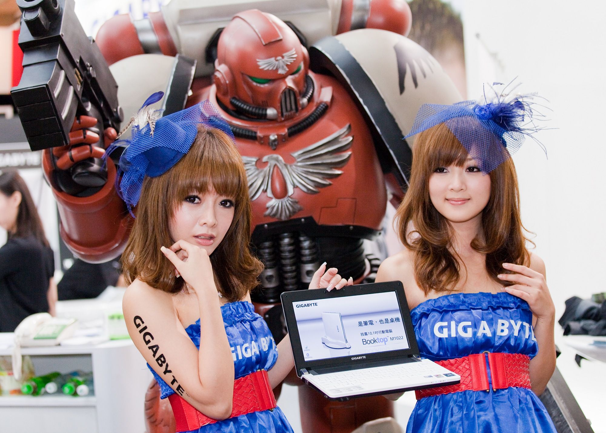 张允霏@果子MM《Show Girl 展場美女 資訊月 GIGABYTE》 [131P]