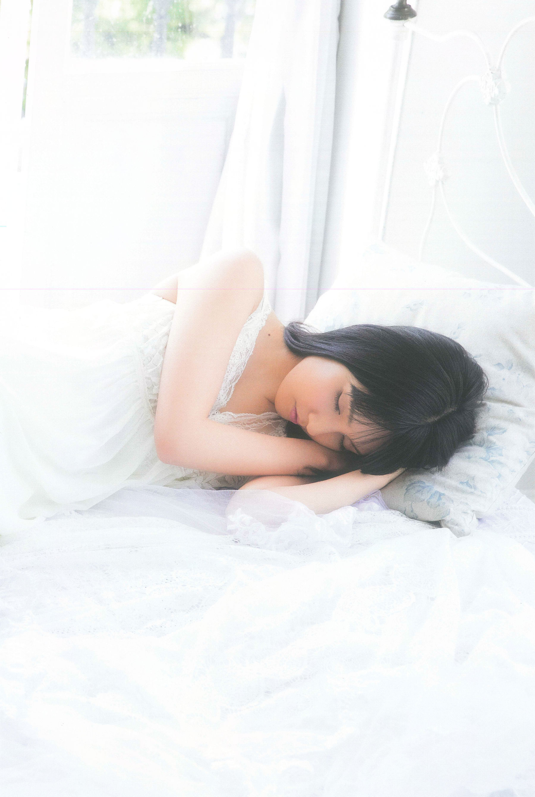 Sayumi Michishige 道重さゆみ 写真集 『 DREAM 』 [145P]
