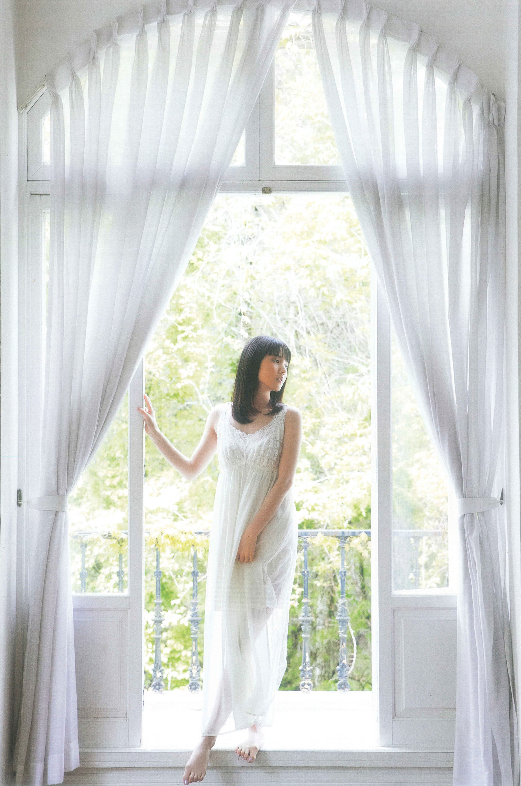 Sayumi Michishige 道重さゆみ 写真集 『 DREAM 』 [145P]