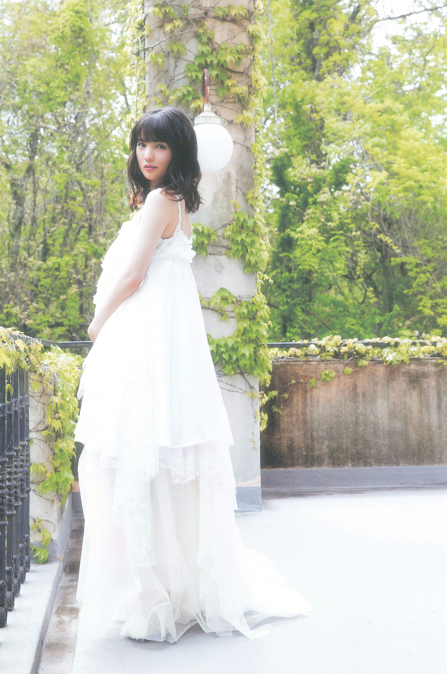 Sayumi Michishige 道重さゆみ 写真集 『 DREAM 』 [145P]