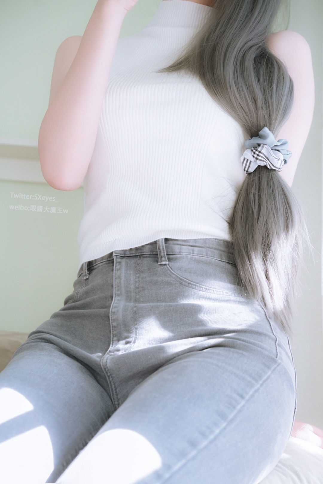 萌妹子眼酱大魔王w – 白色无袖 [32P]