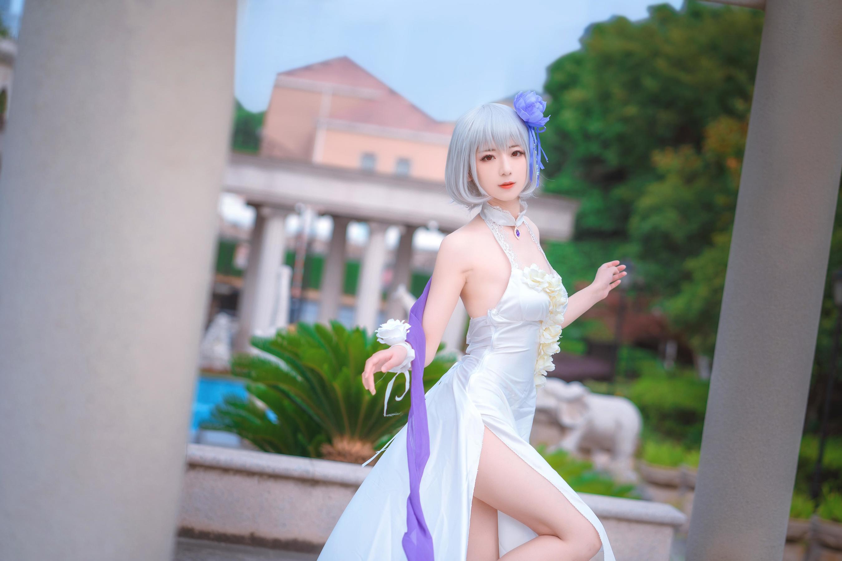 [Cosplay写真] 小姐姐弥音音ww – 天狼星 纯白蔷薇 [8P]