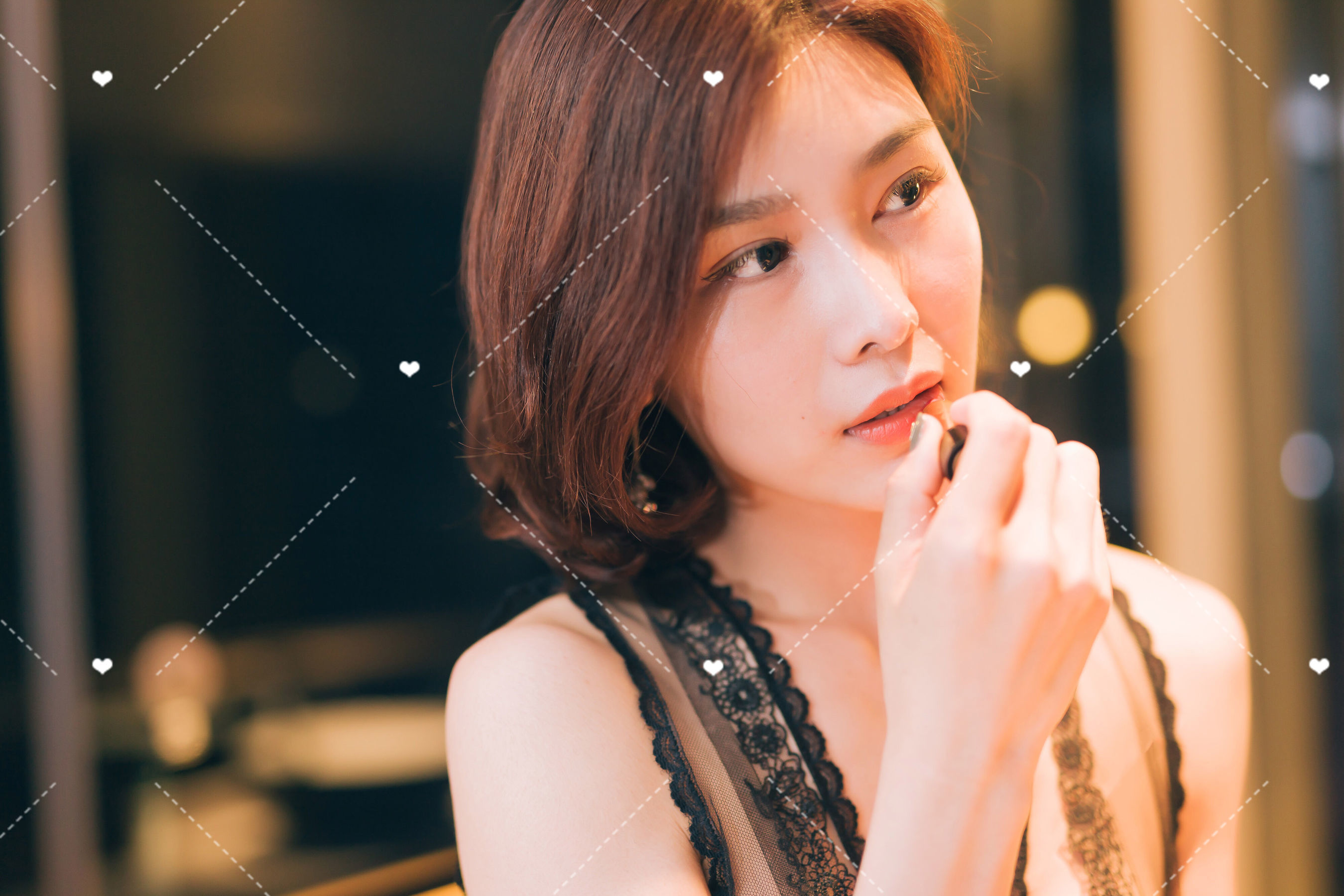 闫盼盼 2018年7月写真《透视》 [33P]