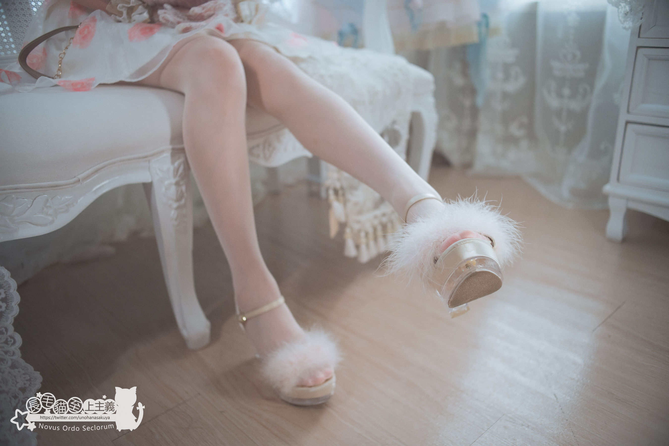 福利姬木花琳琳是勇者 – 夜店小公举 EP.09 [81P]