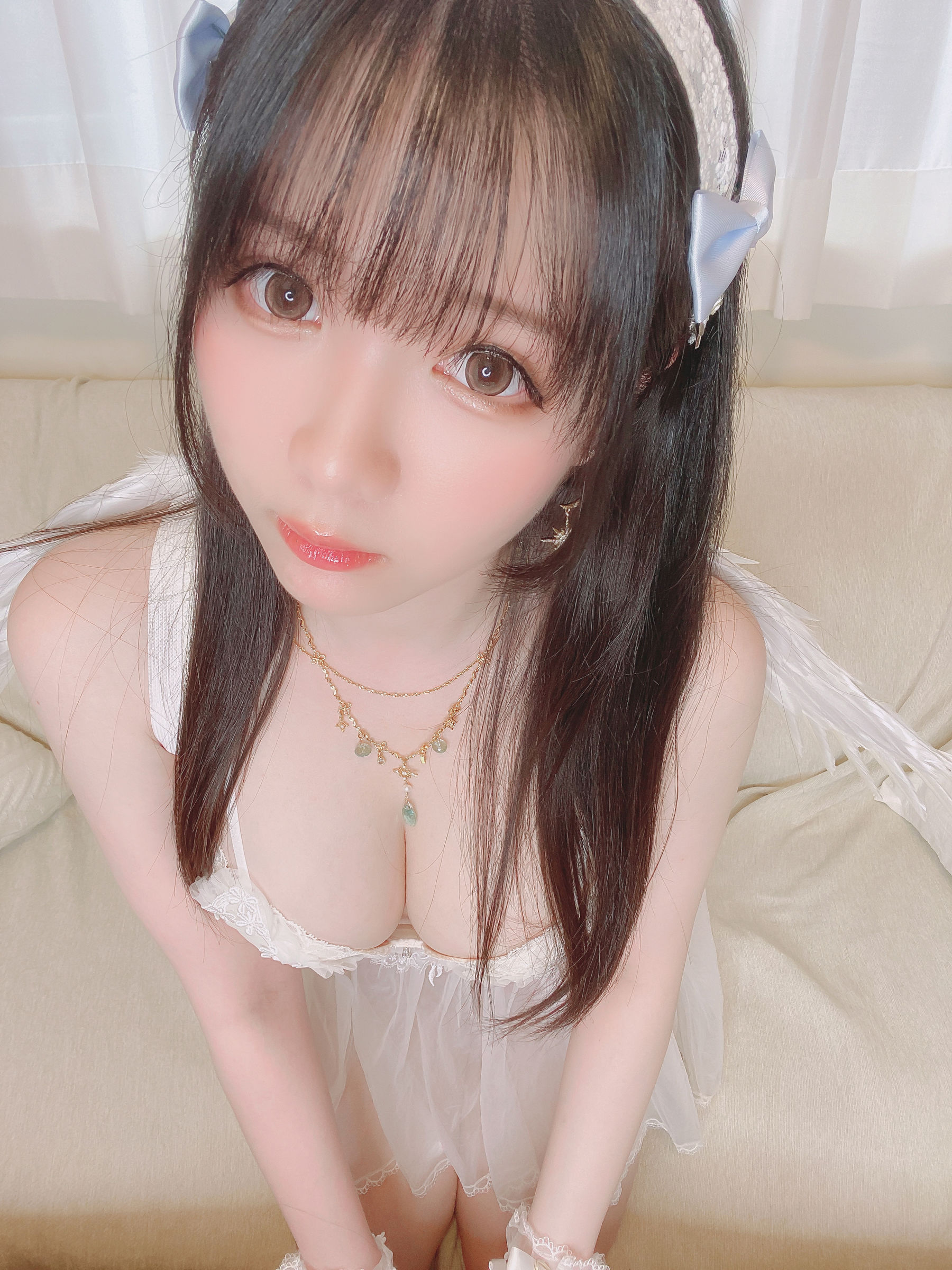 微博妹纸霜月shimo – 天使 [22P]