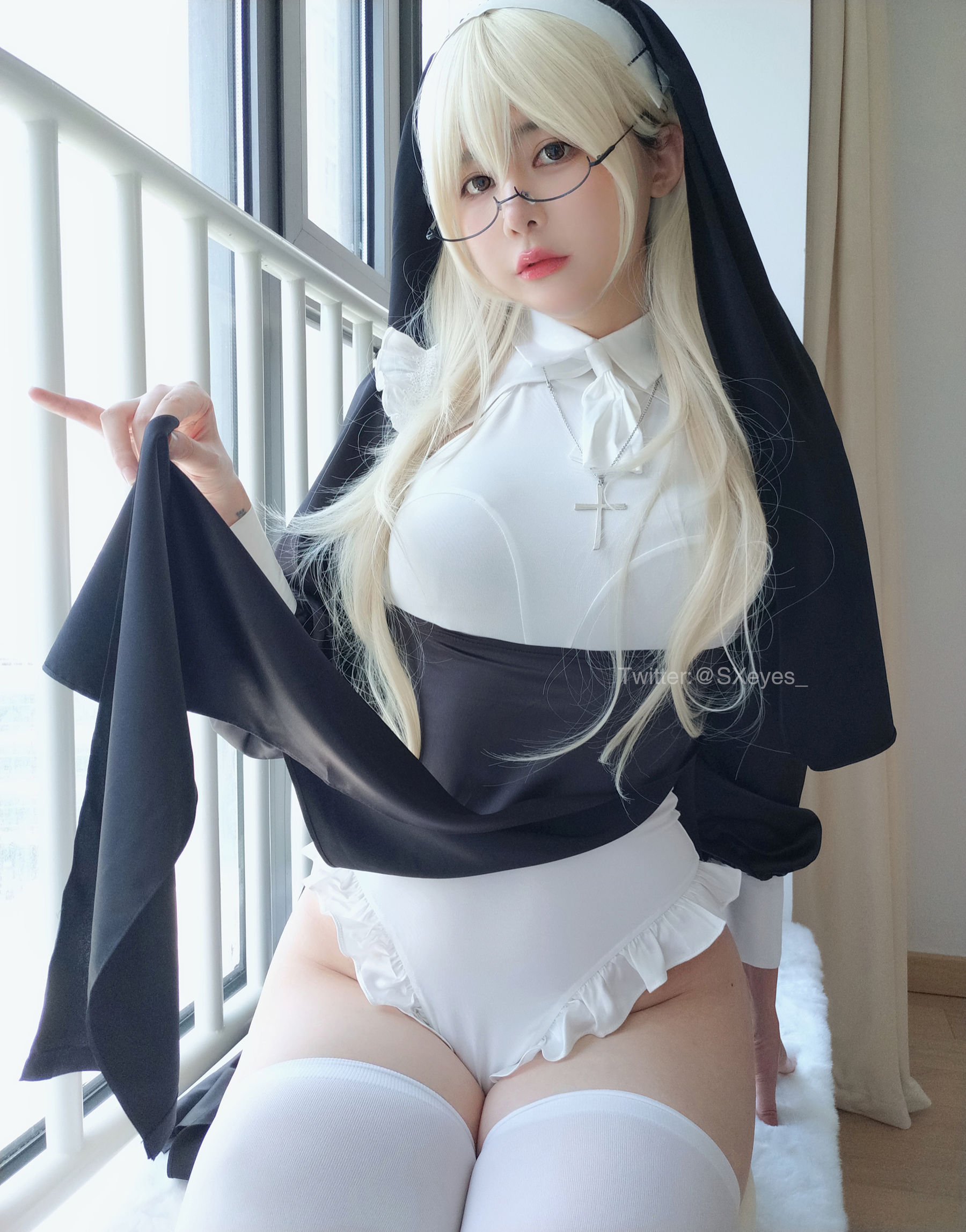 萌妹子眼酱大魔王w – 修女 [34P]