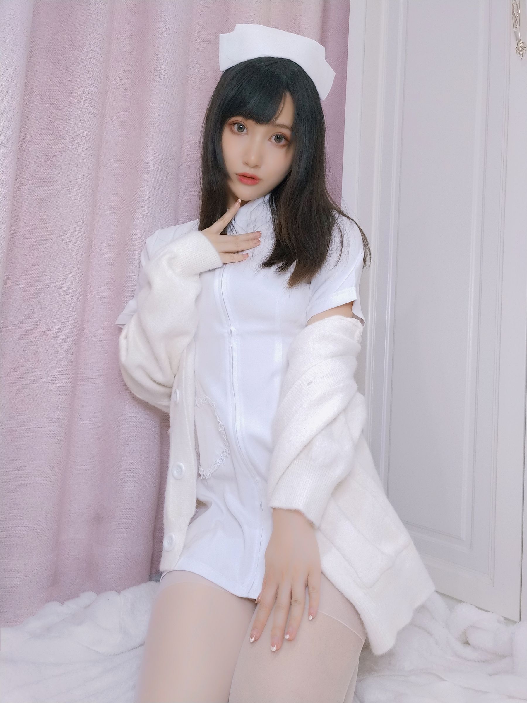 木之本果 – 看护妇 [12P]